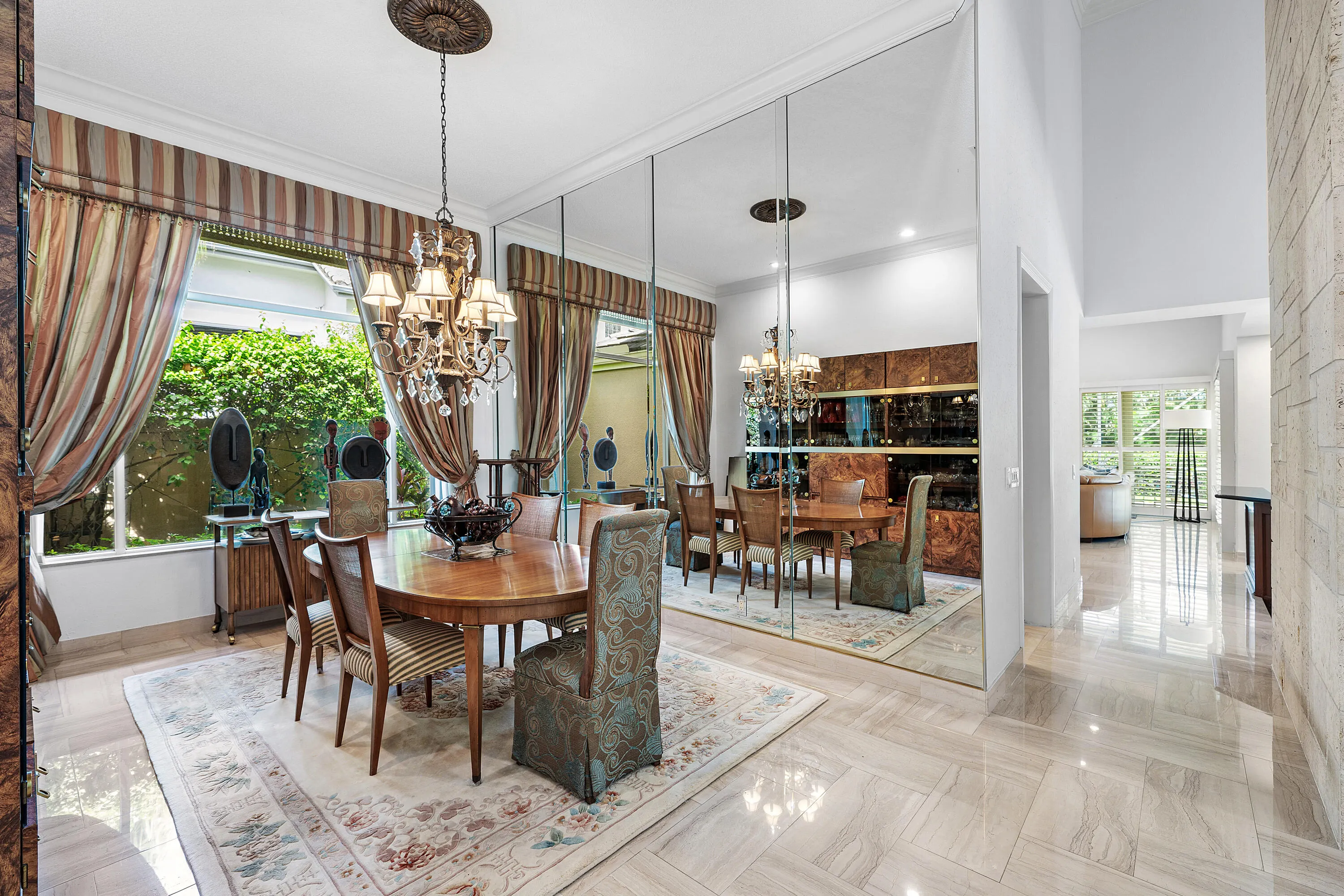 7235 QUEENFERRY Circle