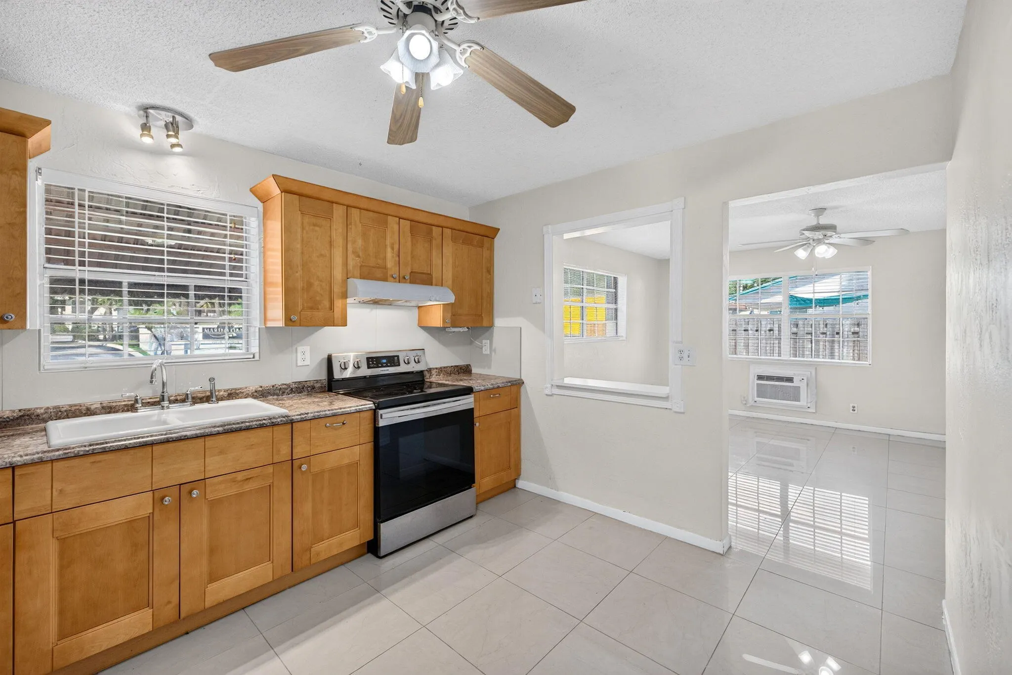 2420 SW 18TH Terrace #1