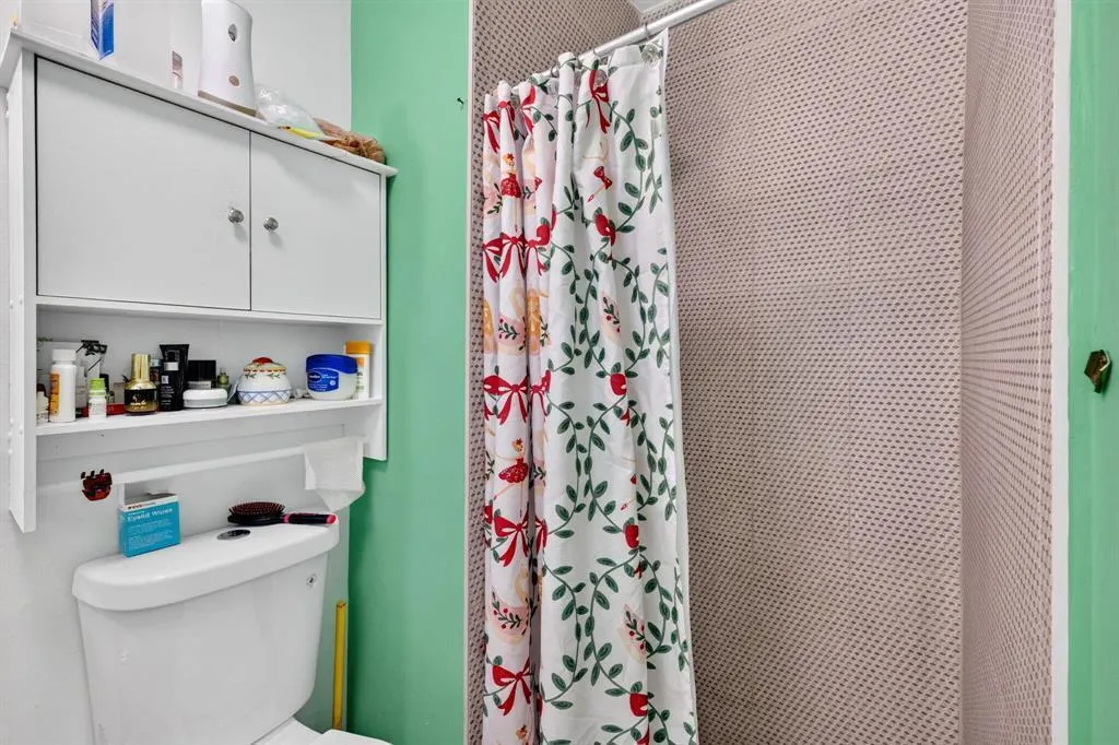2420 SW 18TH Terrace #1