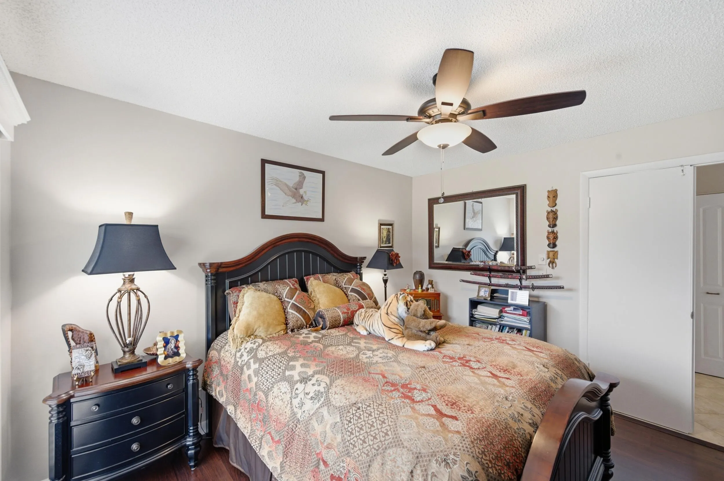 5743 Lakeview Mews Circle