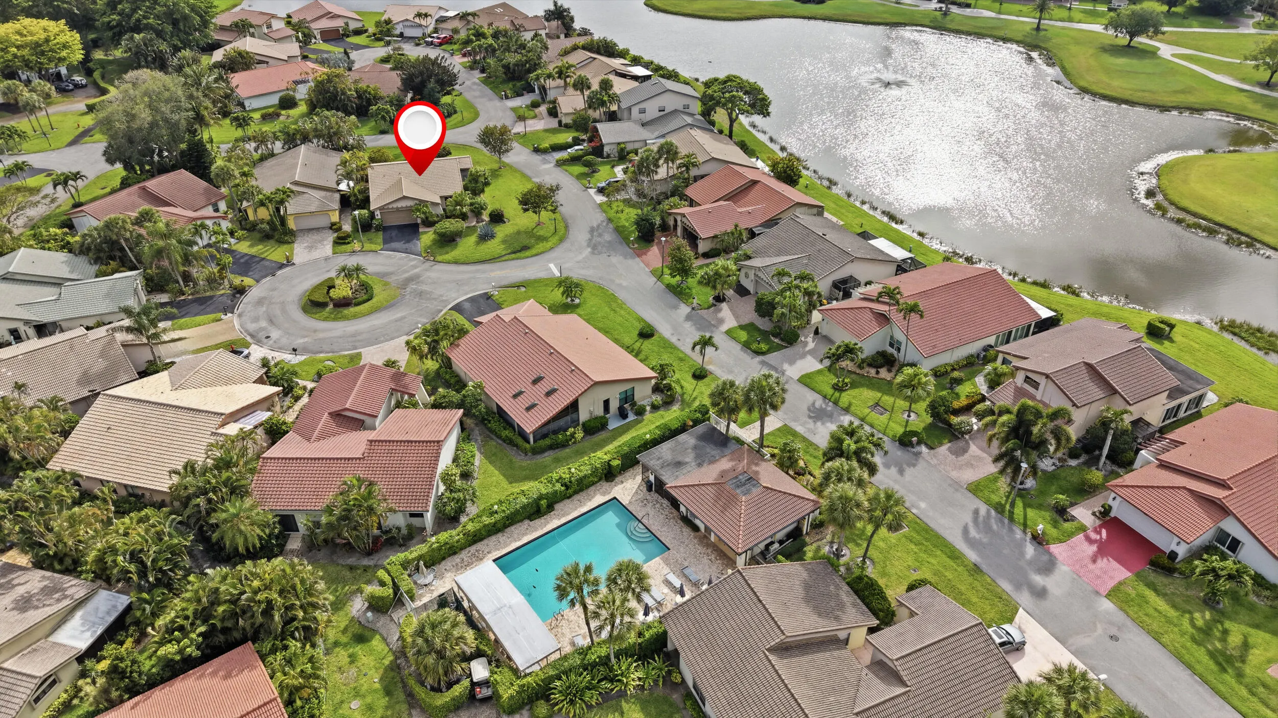 5743 Lakeview Mews Circle