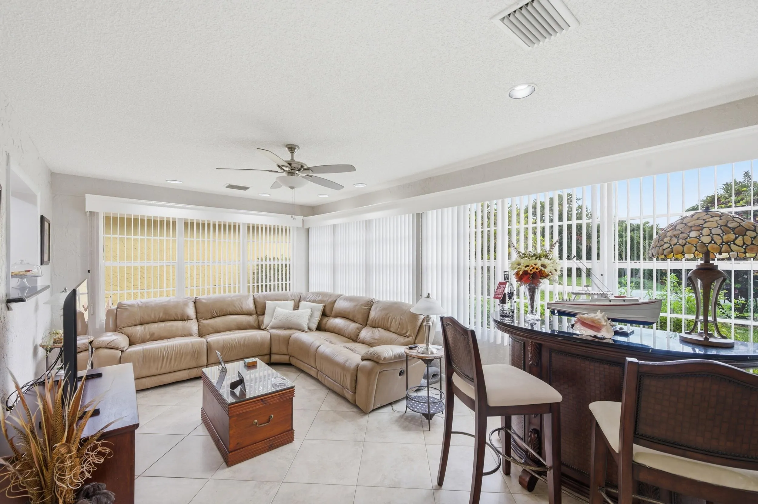 5743 Lakeview Mews Circle