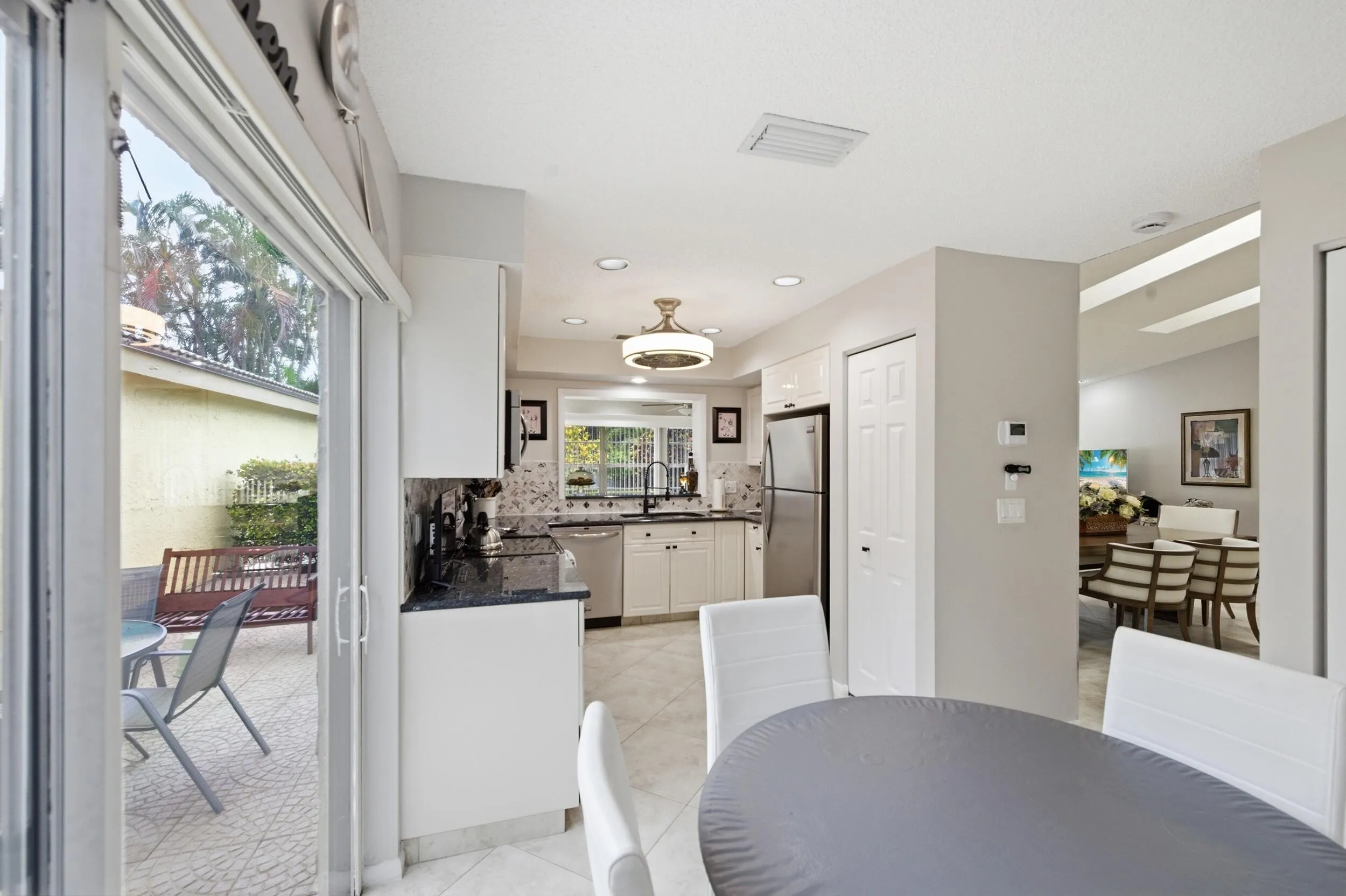 5743 Lakeview Mews Circle