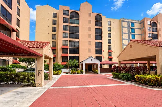 7153 PROMENADE Drive #702