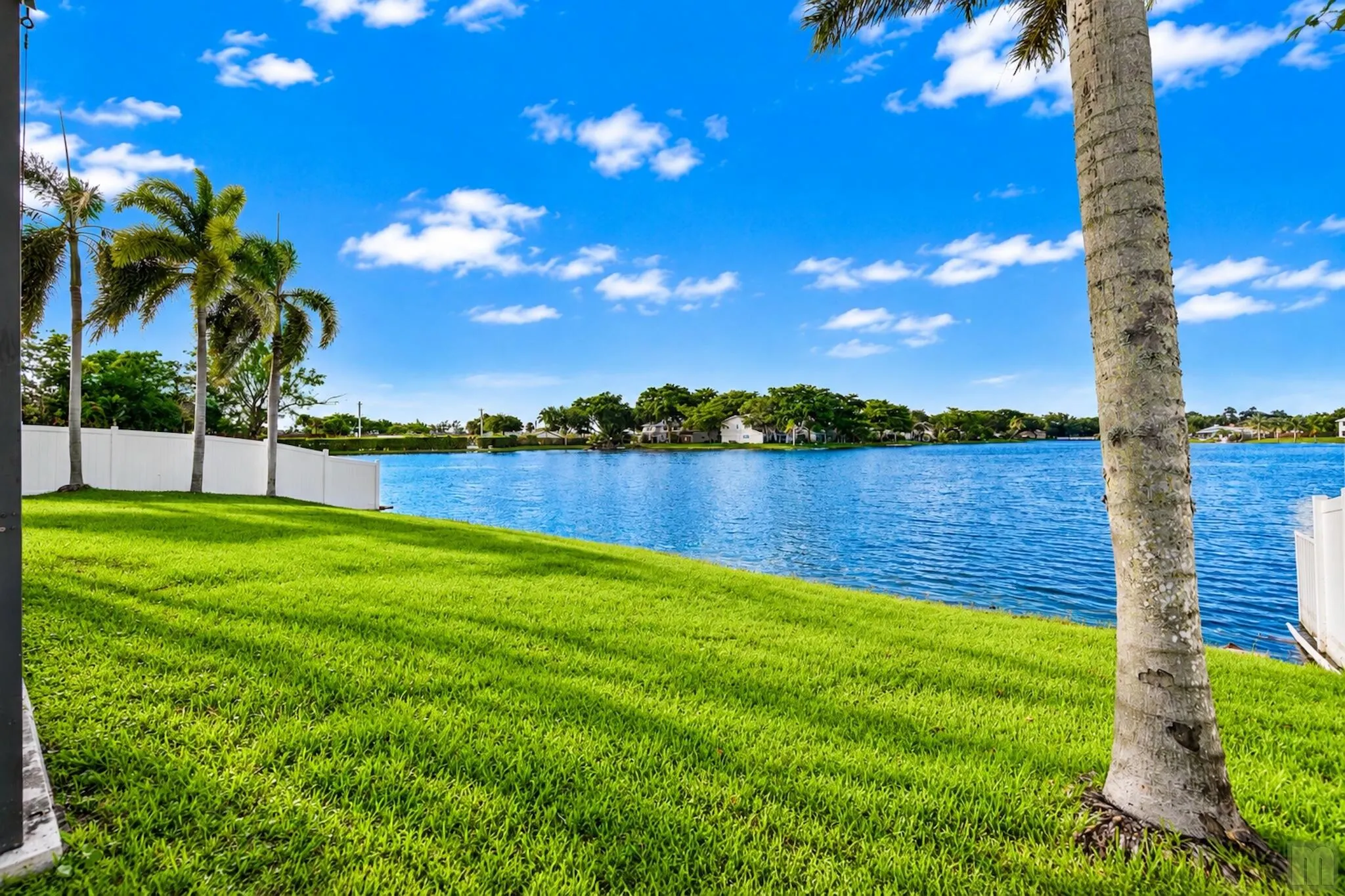 4959 NW 6TH Street