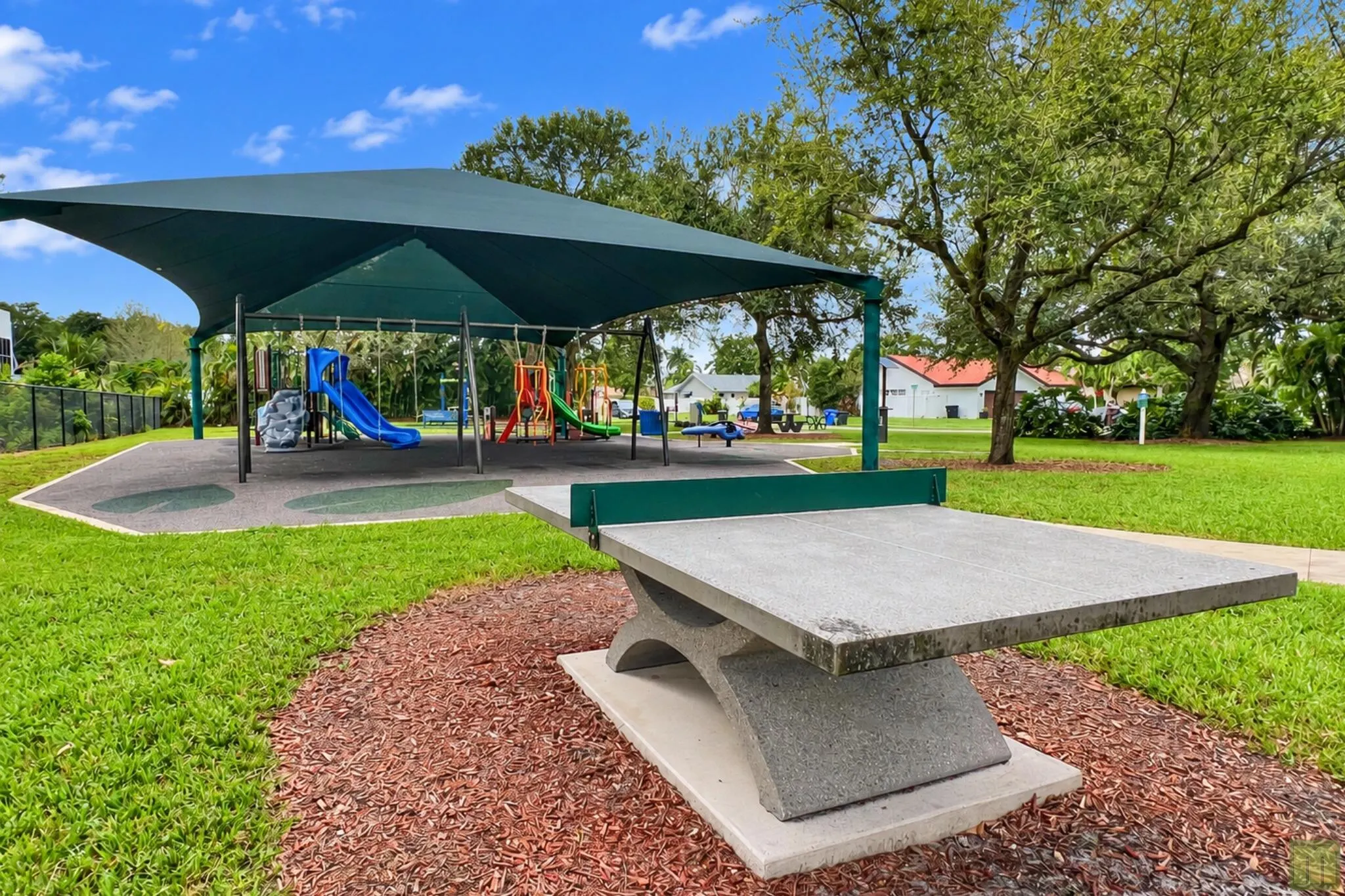 4959 NW 6TH Street