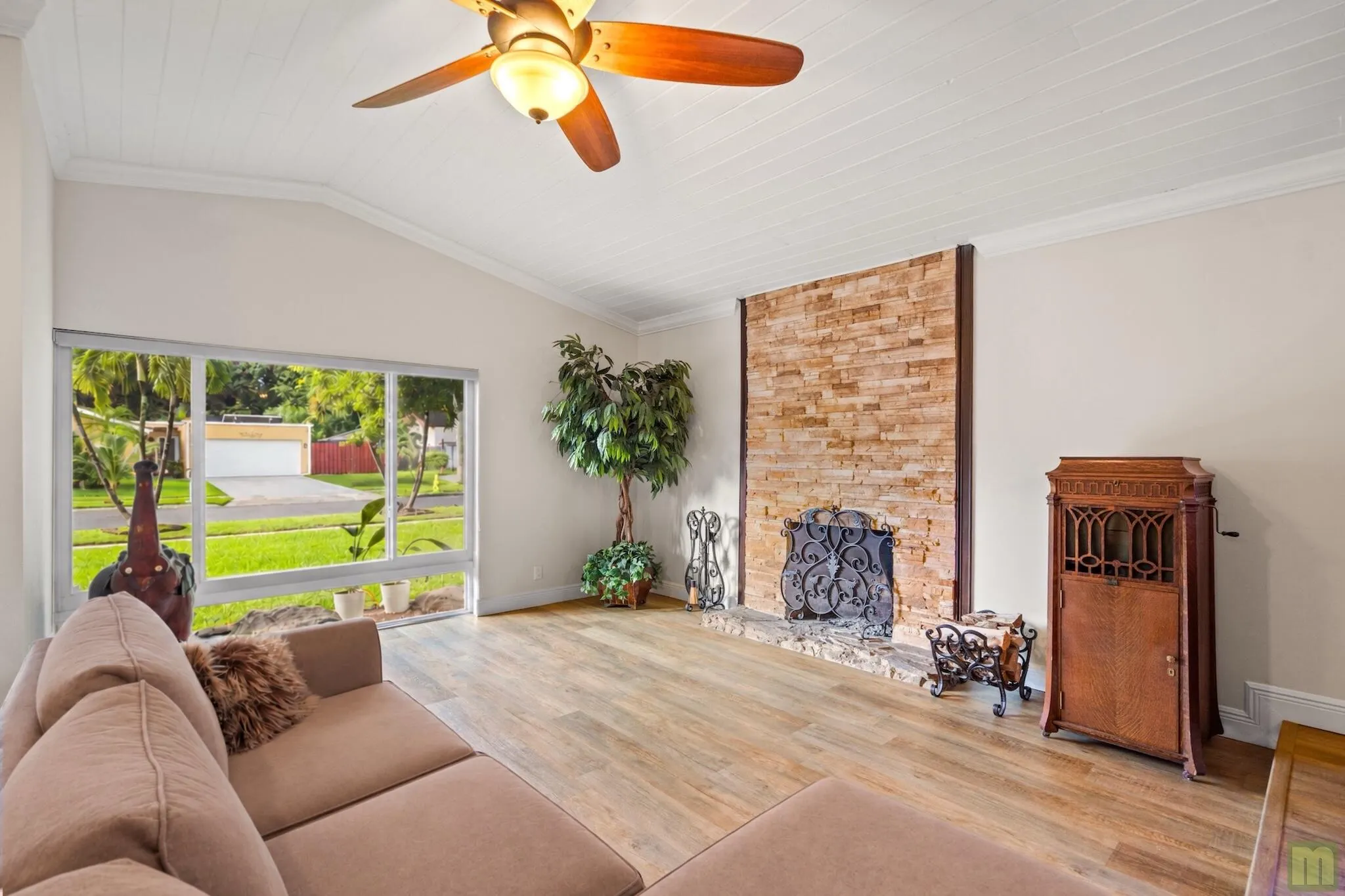 4959 NW 6TH Street
