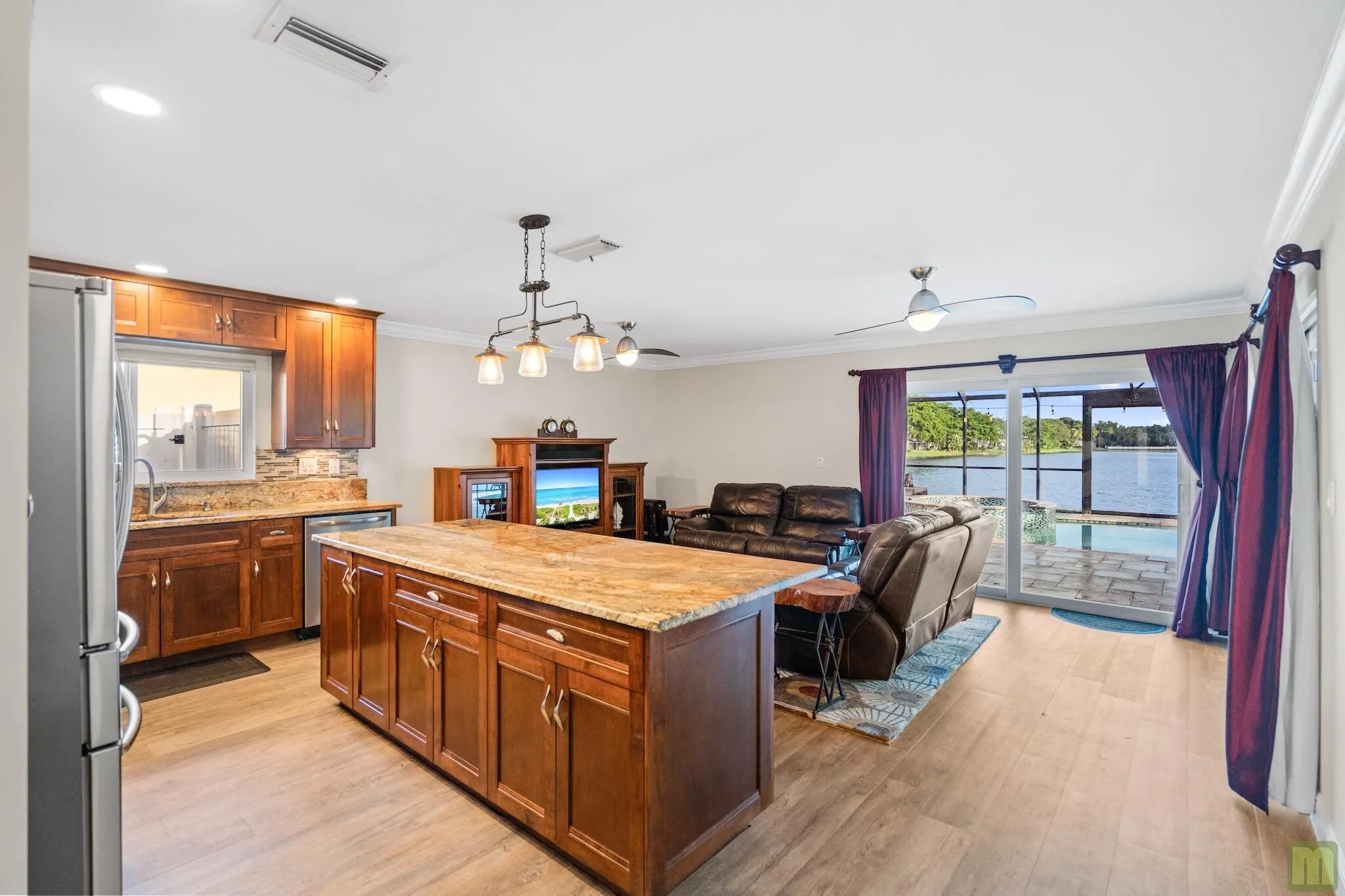 4959 NW 6TH Street