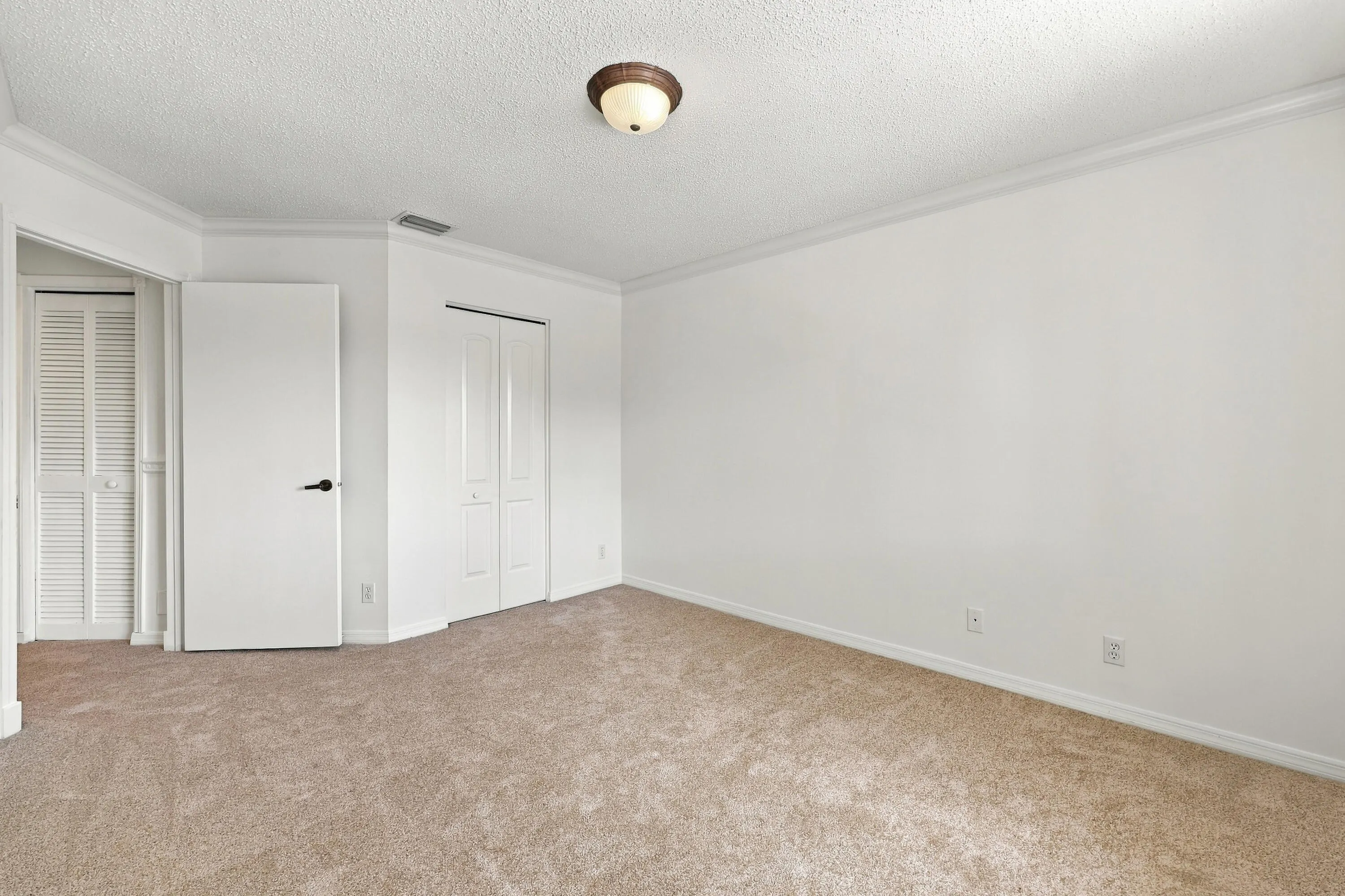 10671 St Thomas Drive