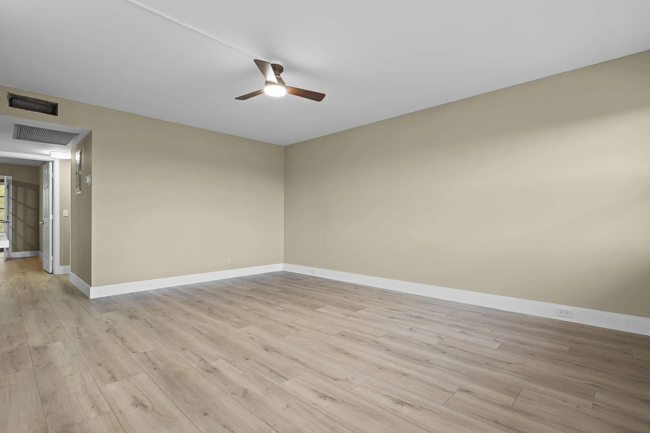 4033 Ellesmere Drive #B