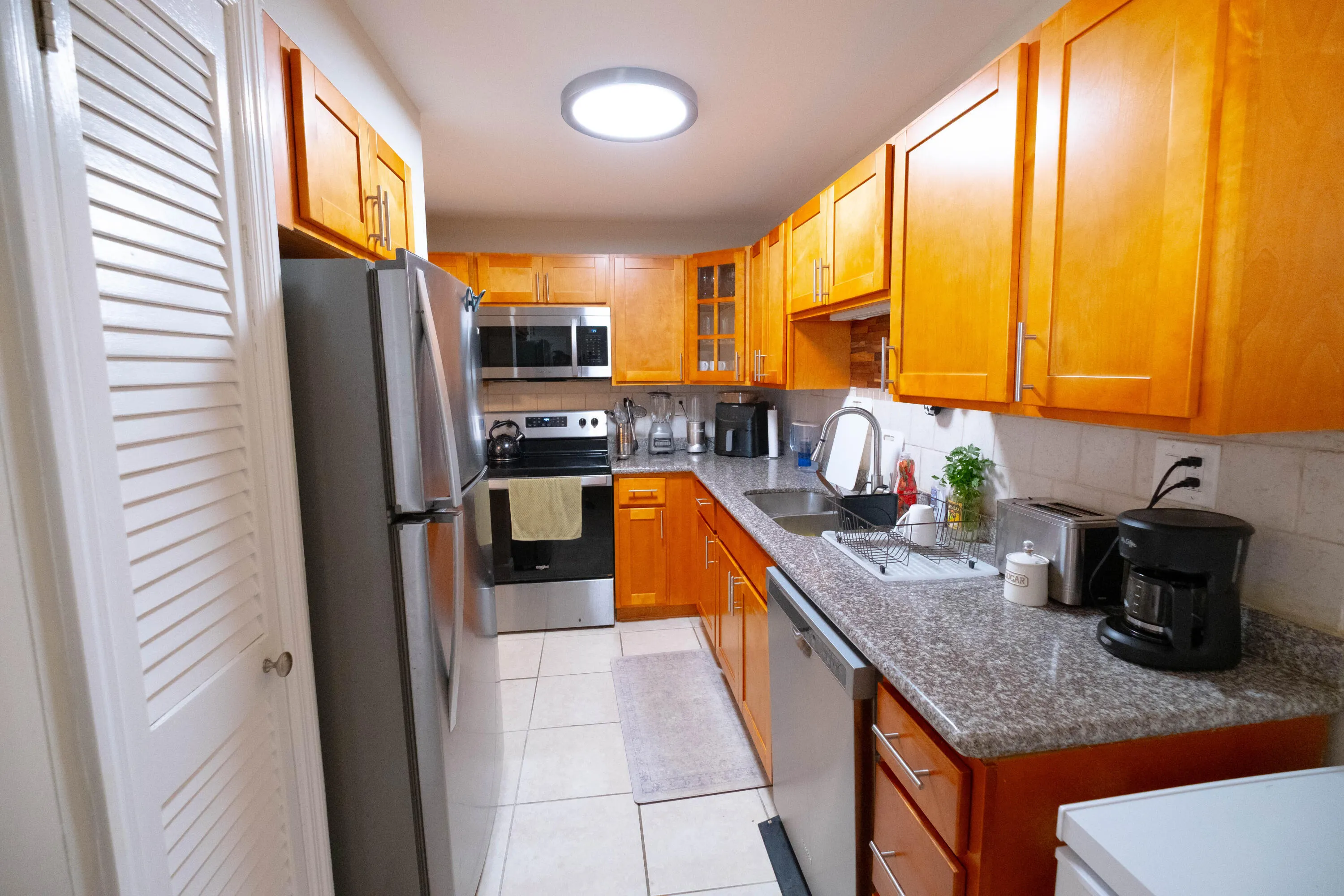 4 ROYAL PALM Way #6050