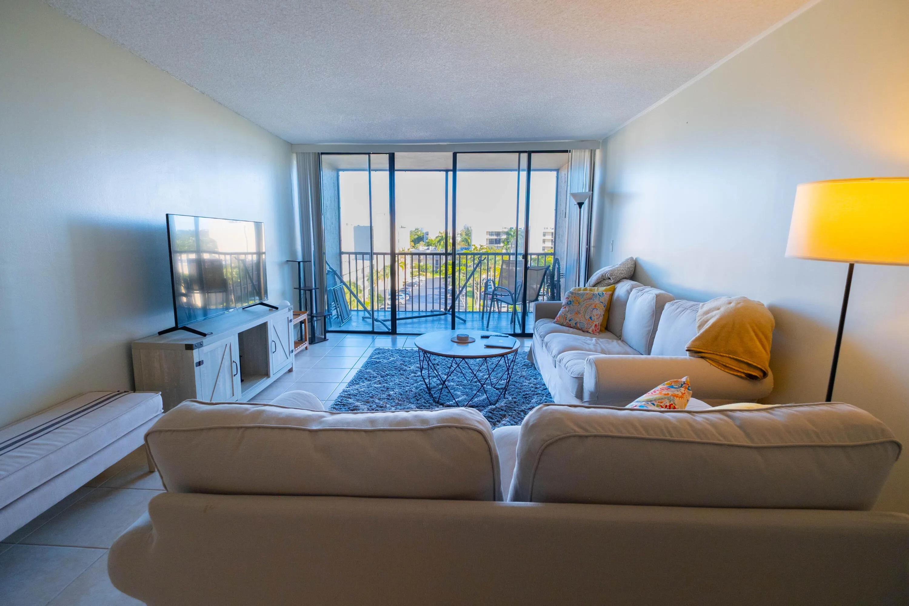 4 ROYAL PALM Way #6050