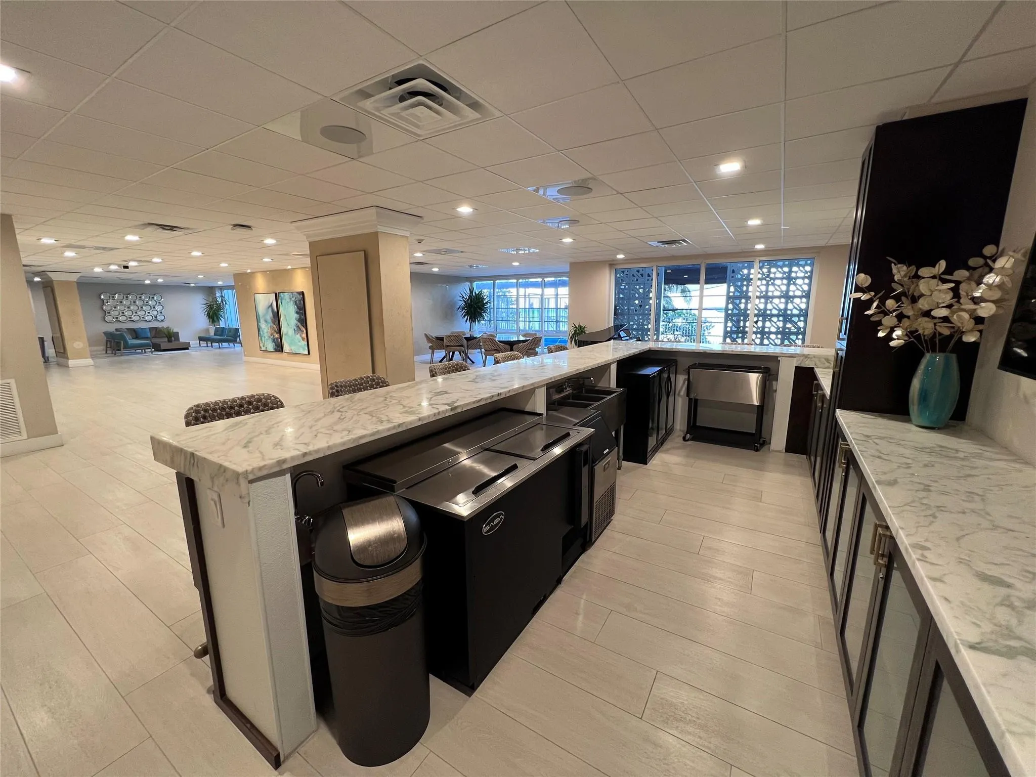 3500 GALT OCEAN Drive #1103
