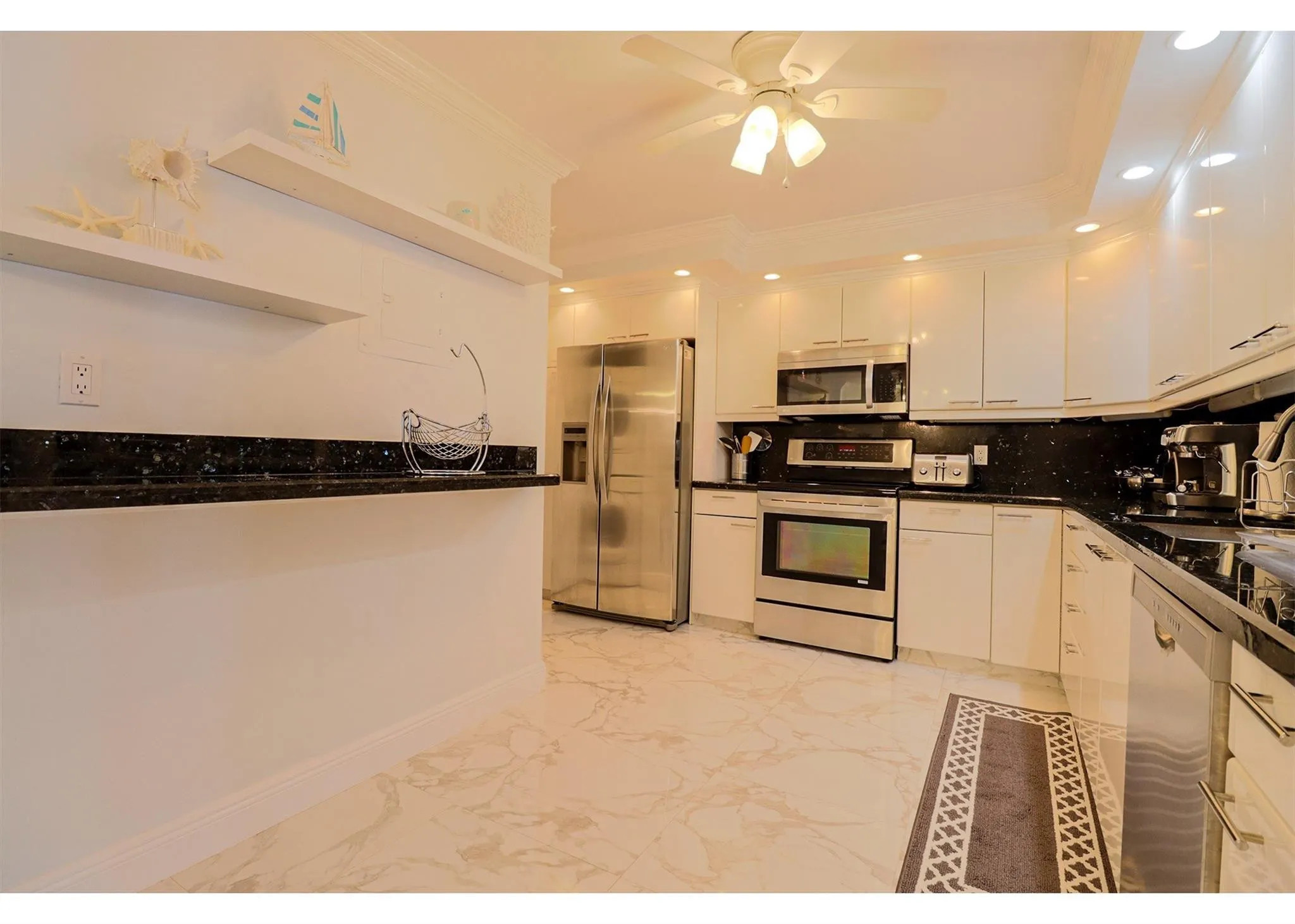 3500 GALT OCEAN Drive #1103