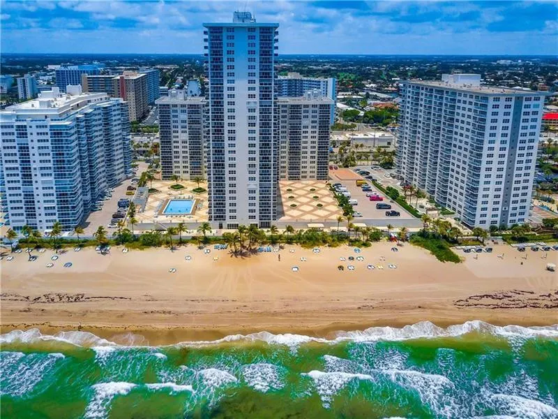 3500 GALT OCEAN Drive #1103