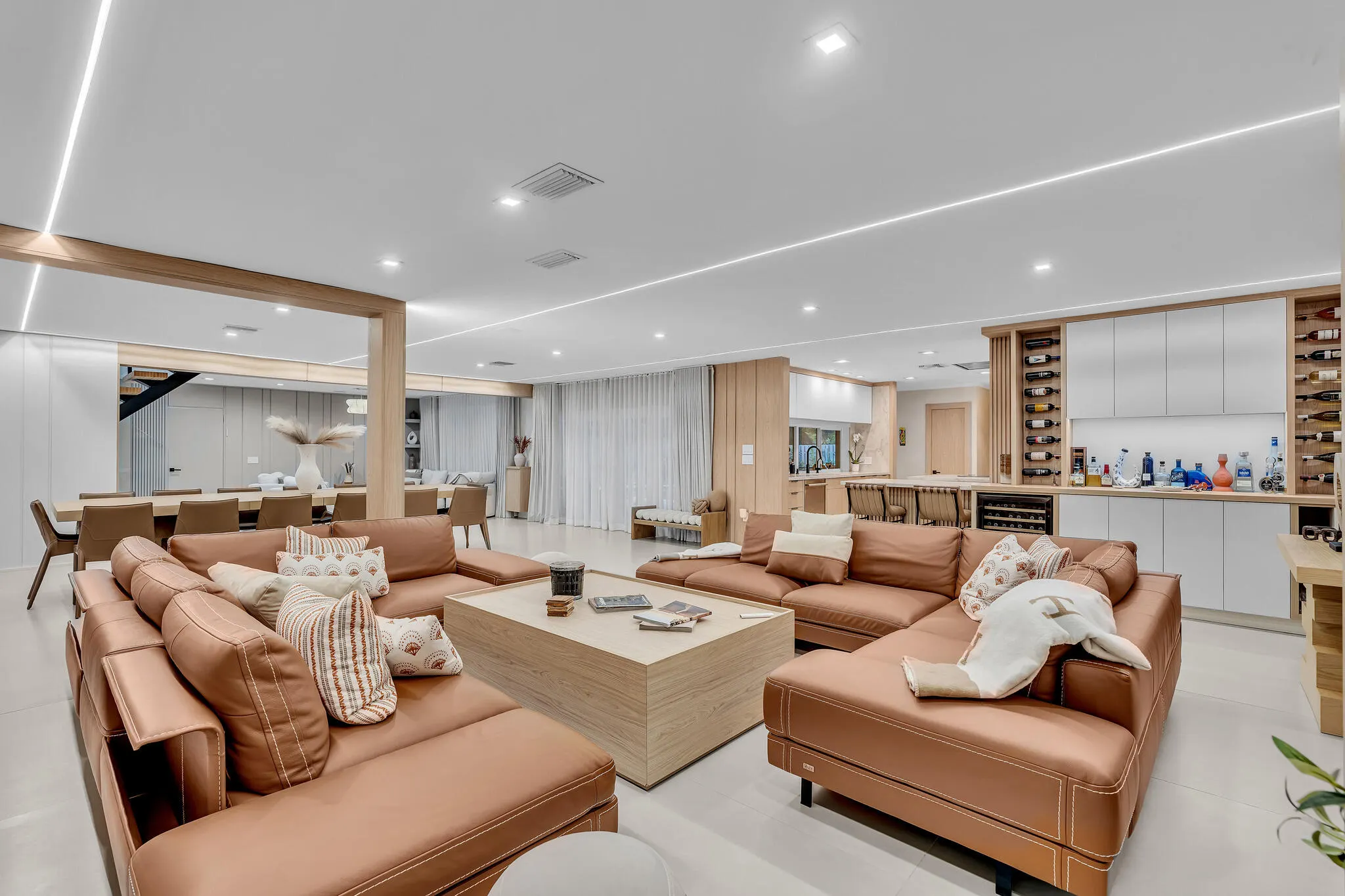 3920 SW 56TH Court