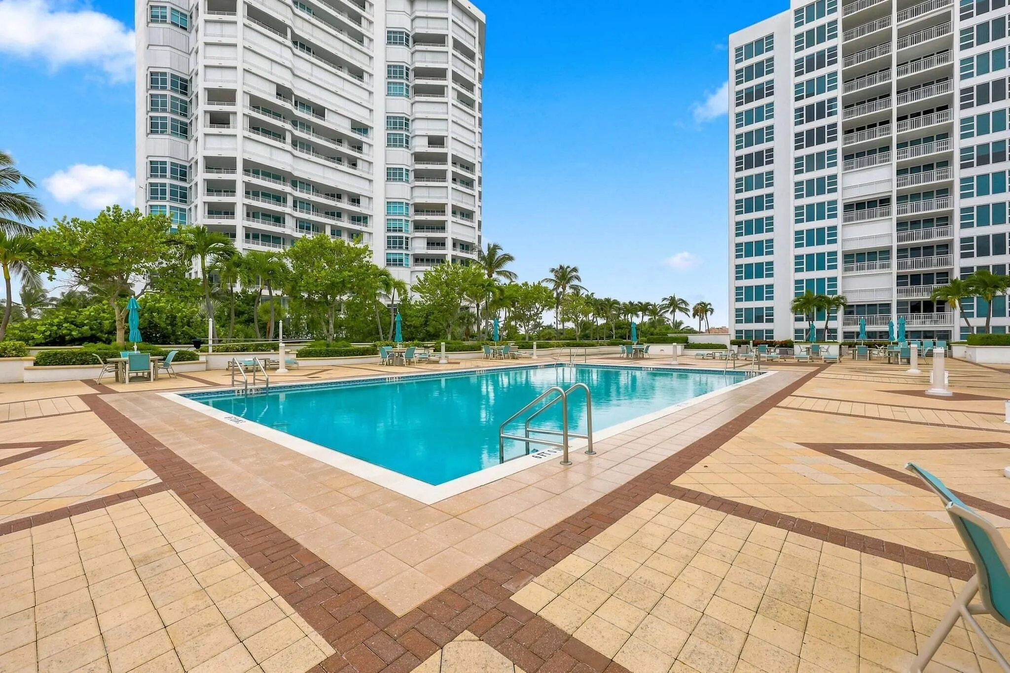 1620 S OCEAN Boulevard #1E