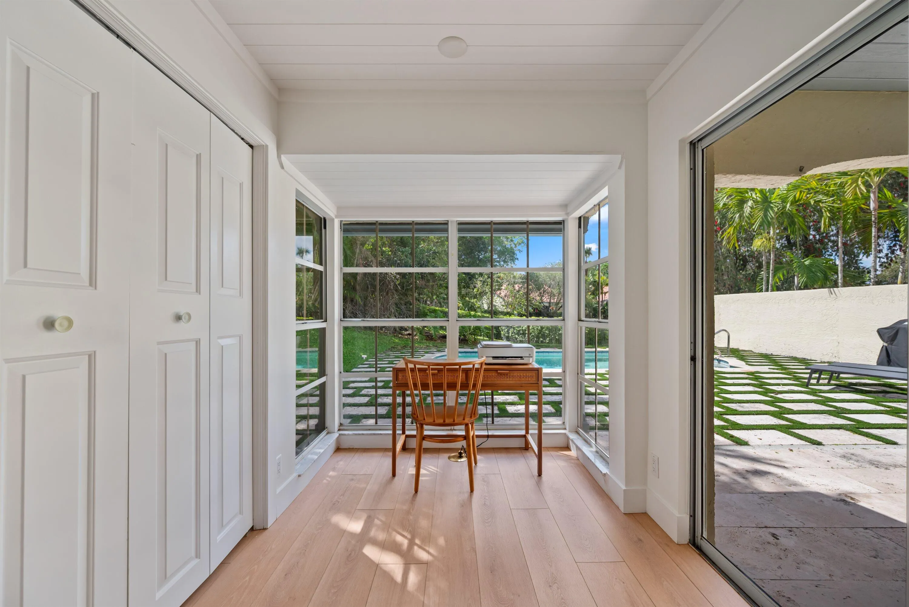 2236 Las Casitas Drive