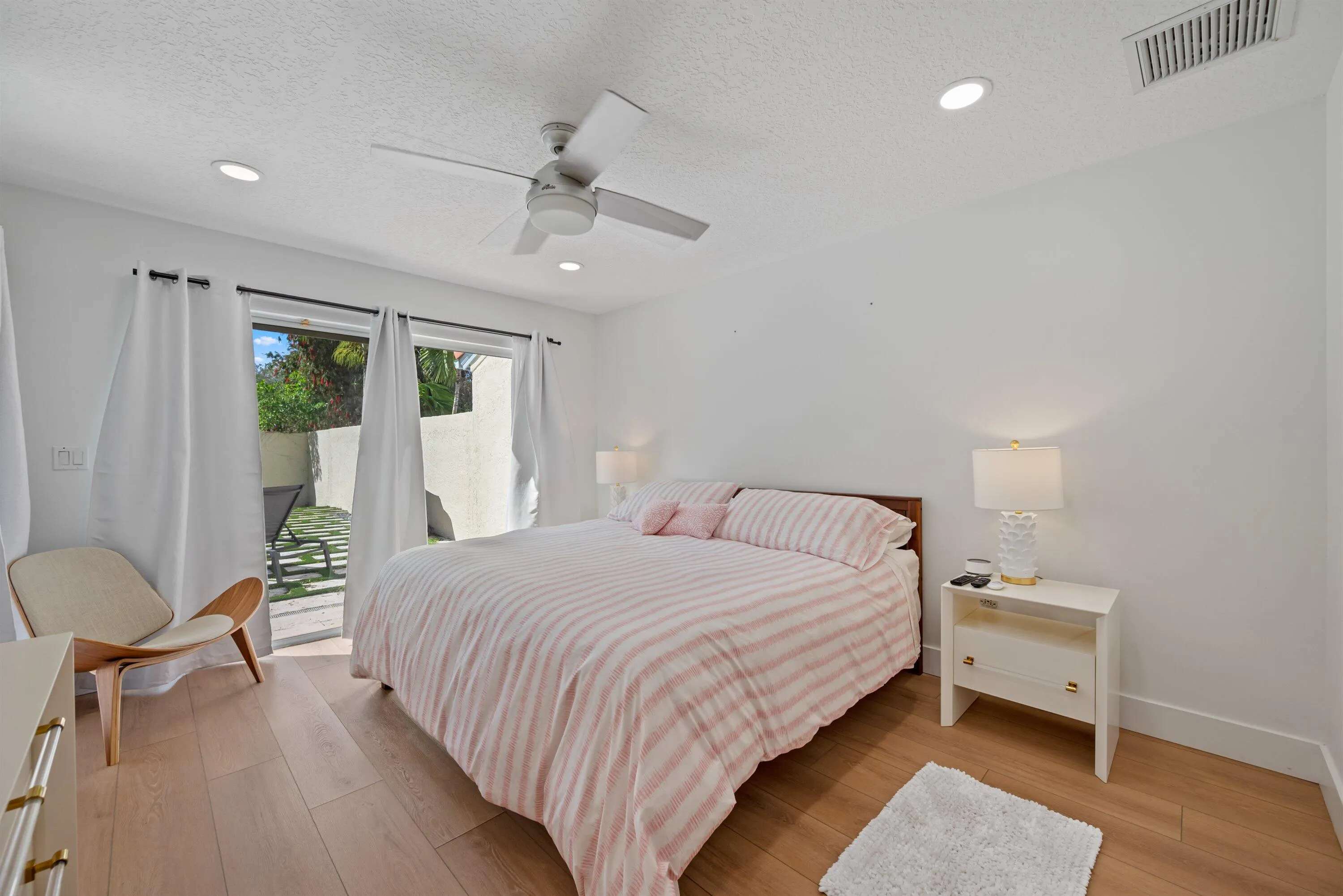 2236 Las Casitas Drive