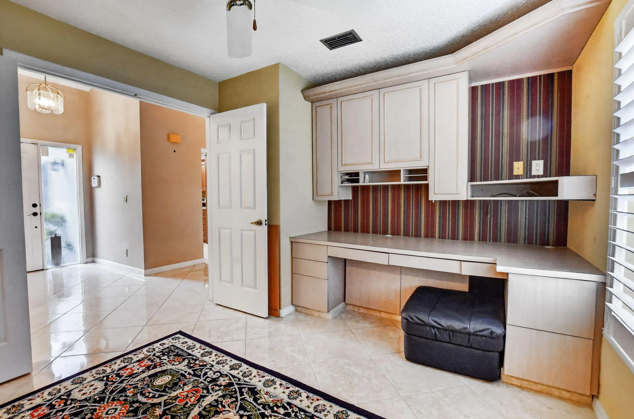 2600 ALOE Avenue