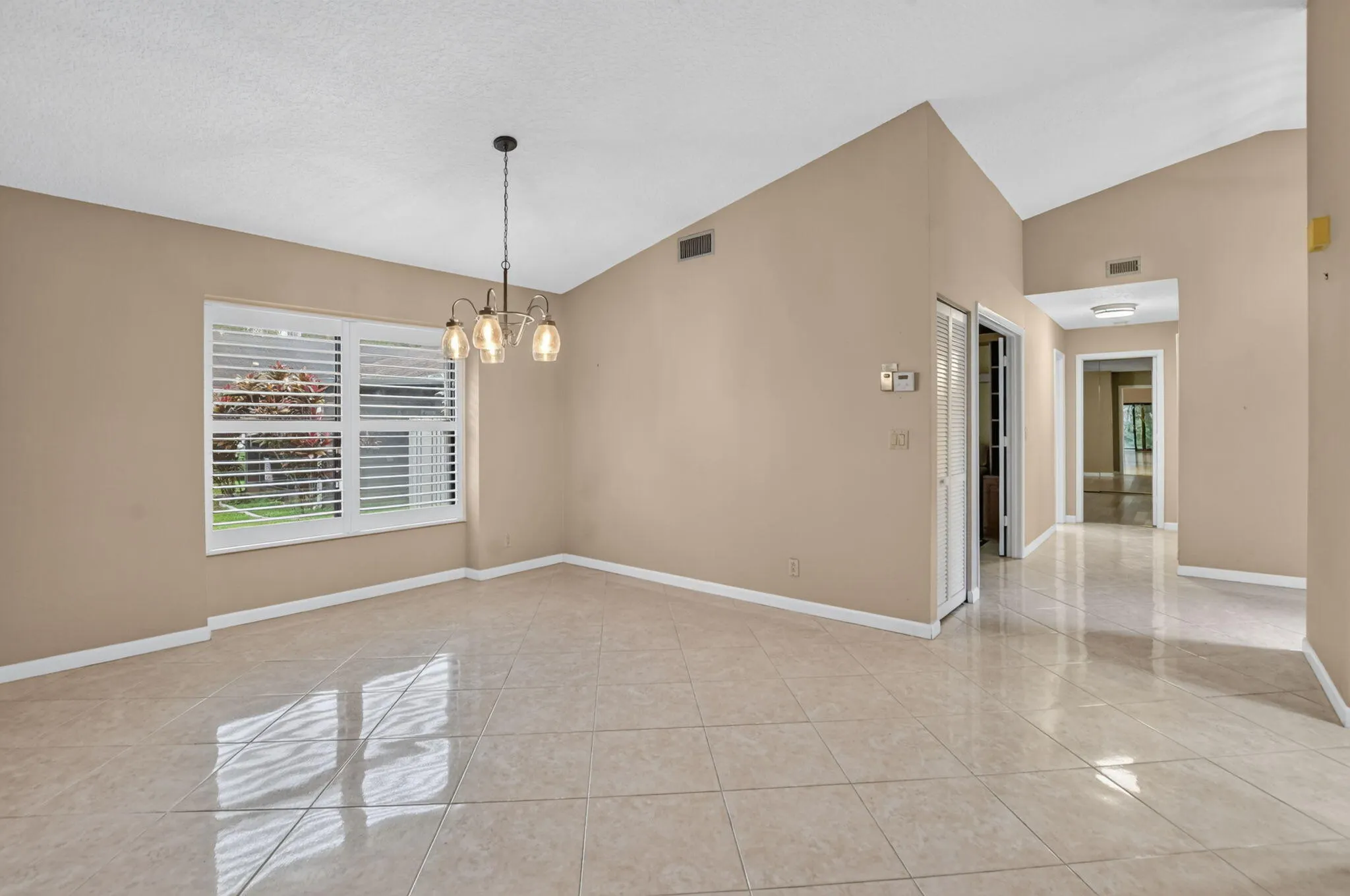 2600 ALOE Avenue