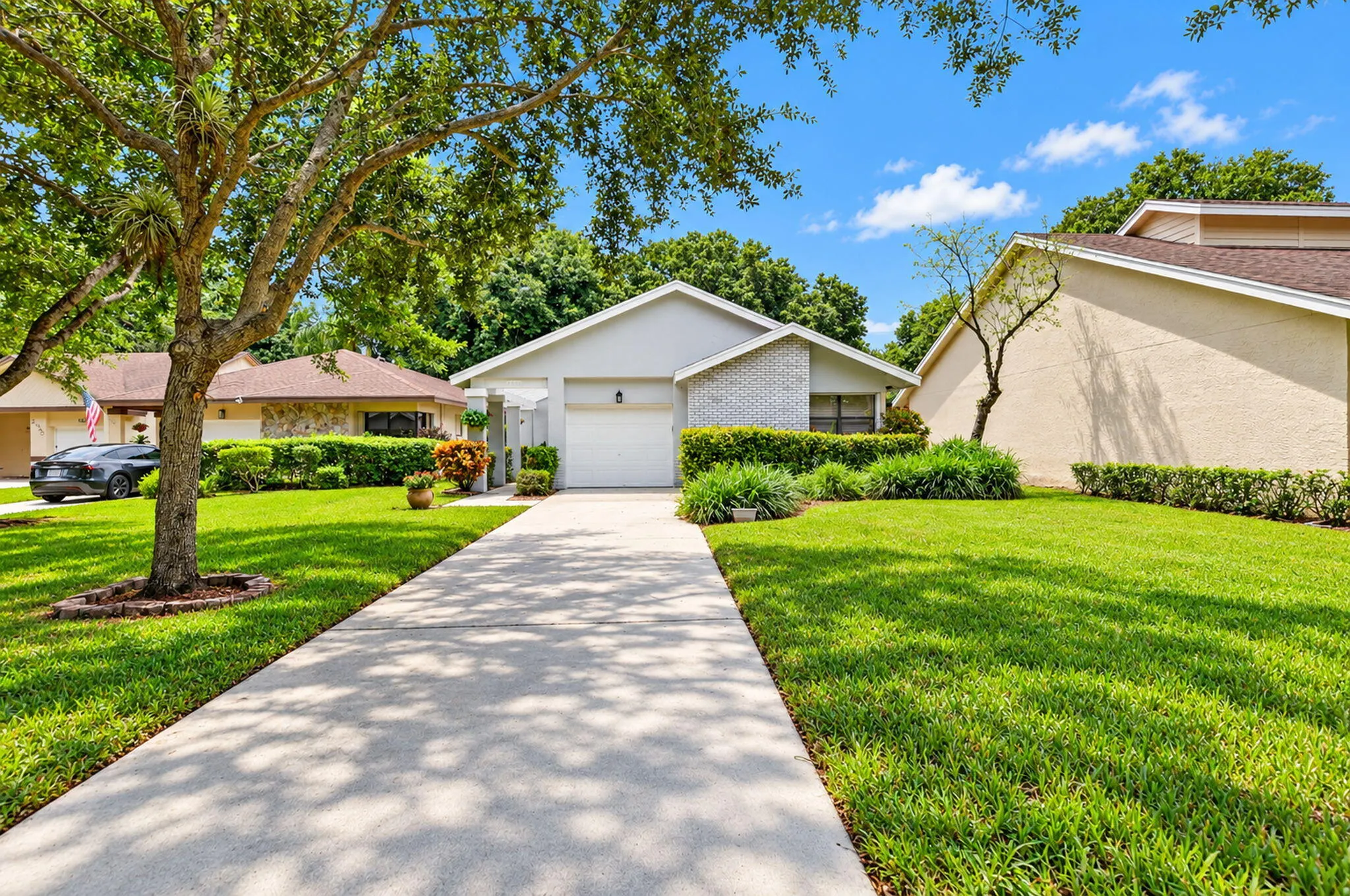 2600 ALOE Avenue
