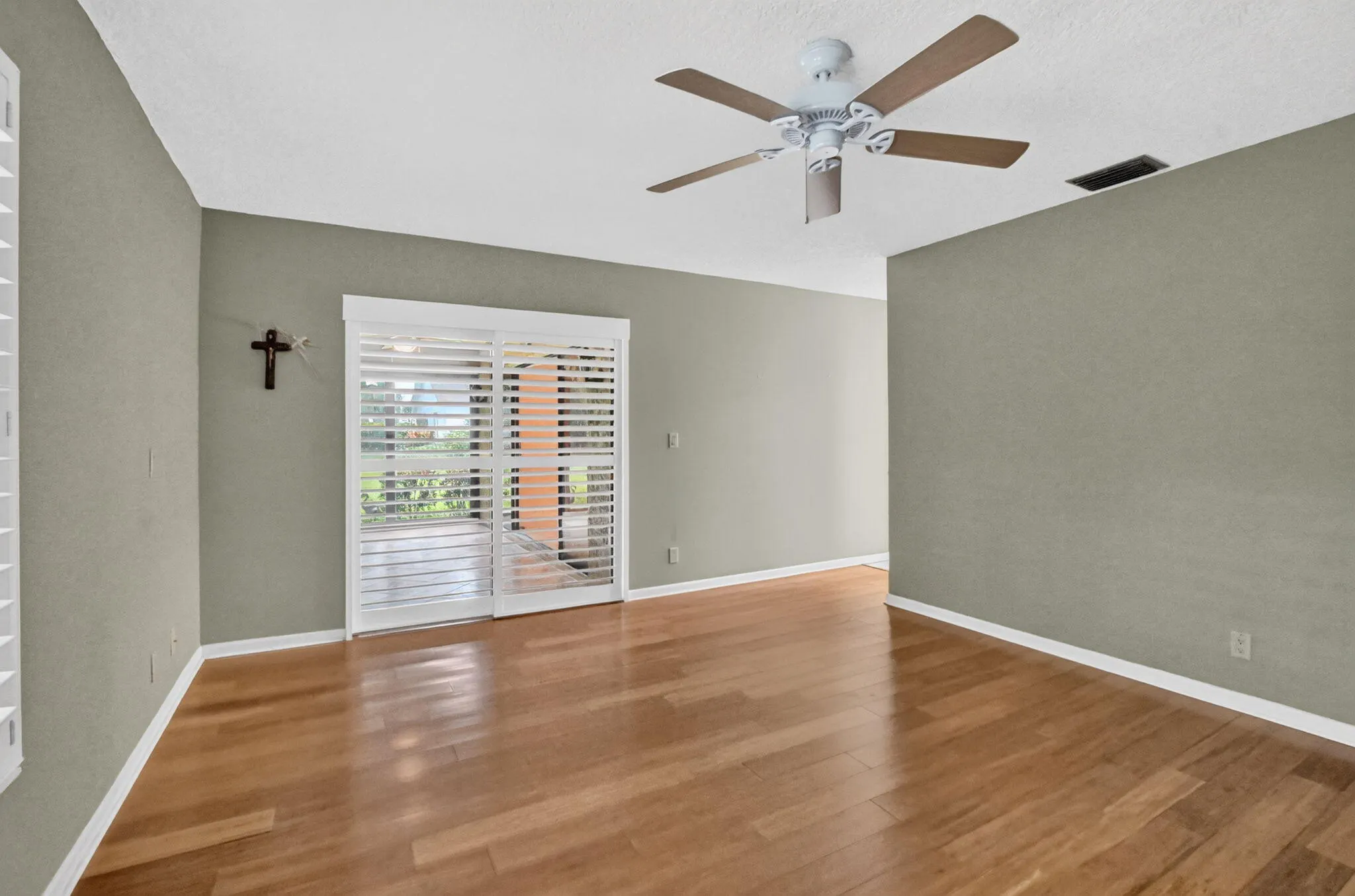 2600 ALOE Avenue
