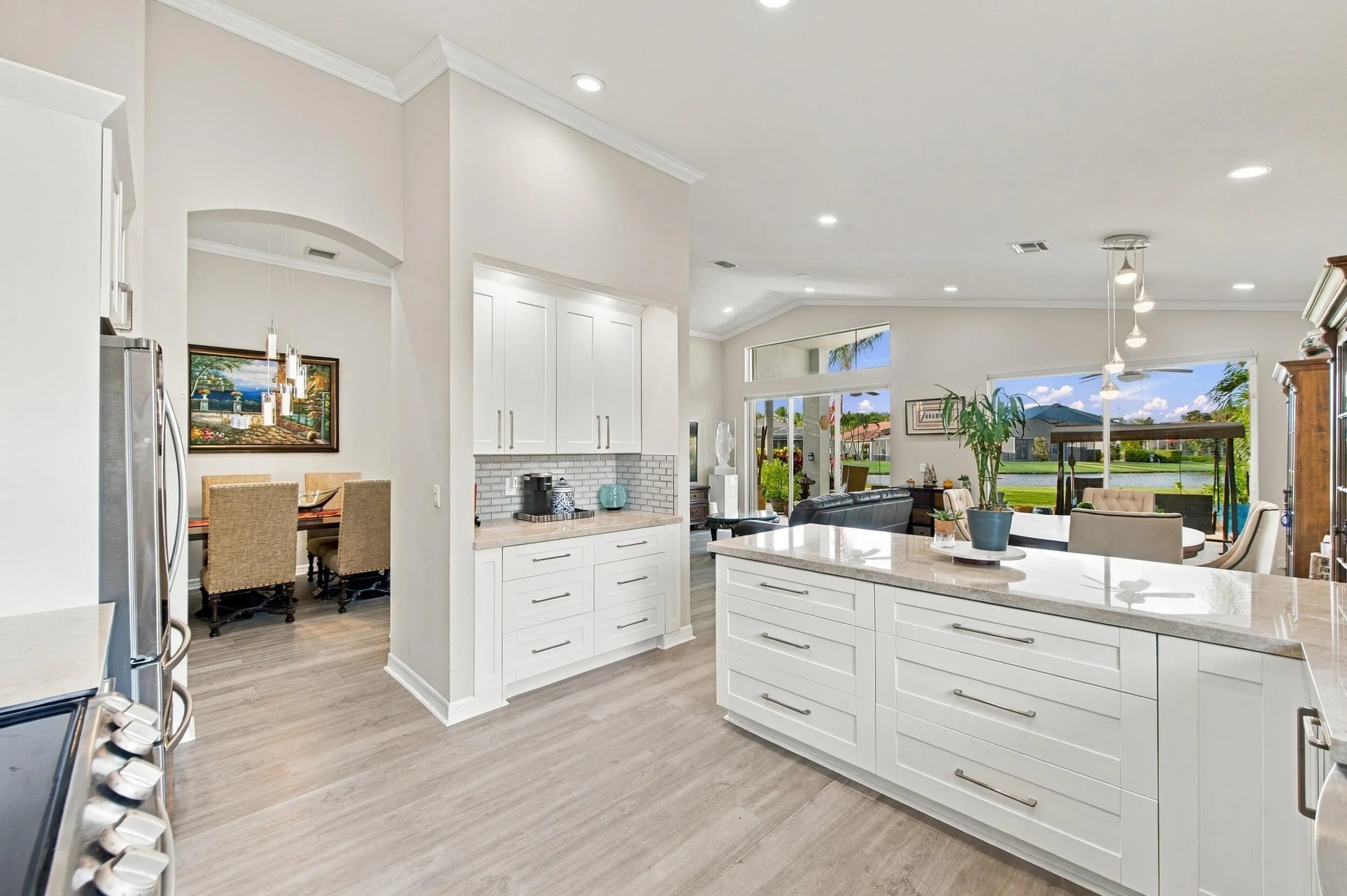 8189 Parini Way