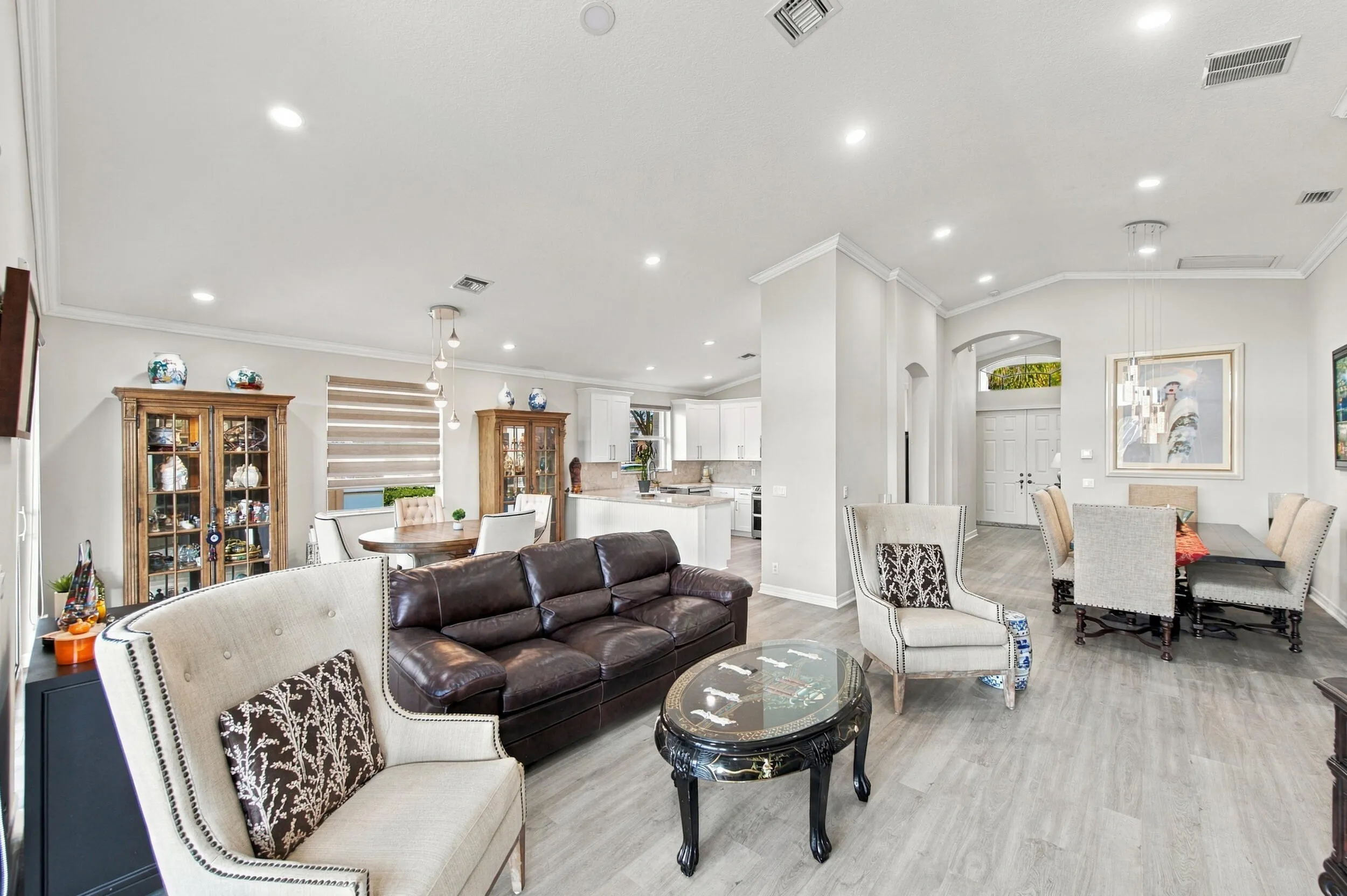 8189 Parini Way
