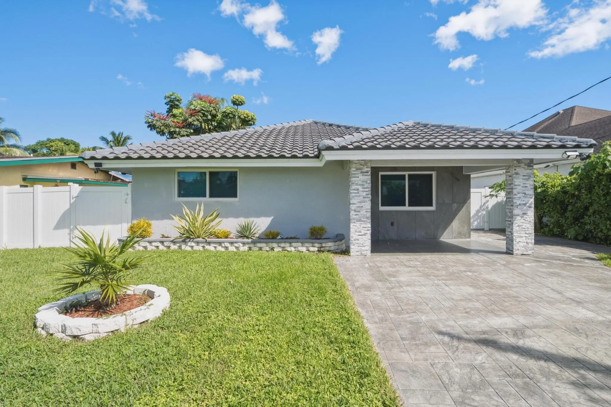 4440 SW 26th Avenue