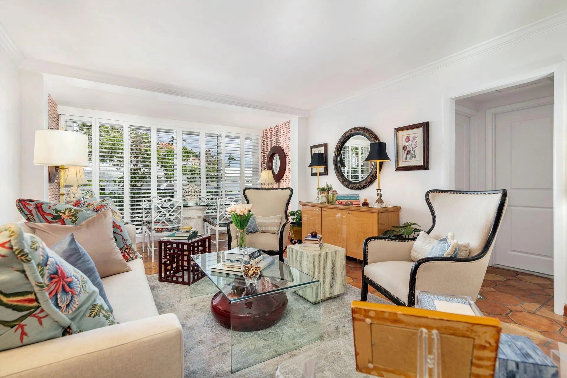 401 PERUVIAN Avenue #1040