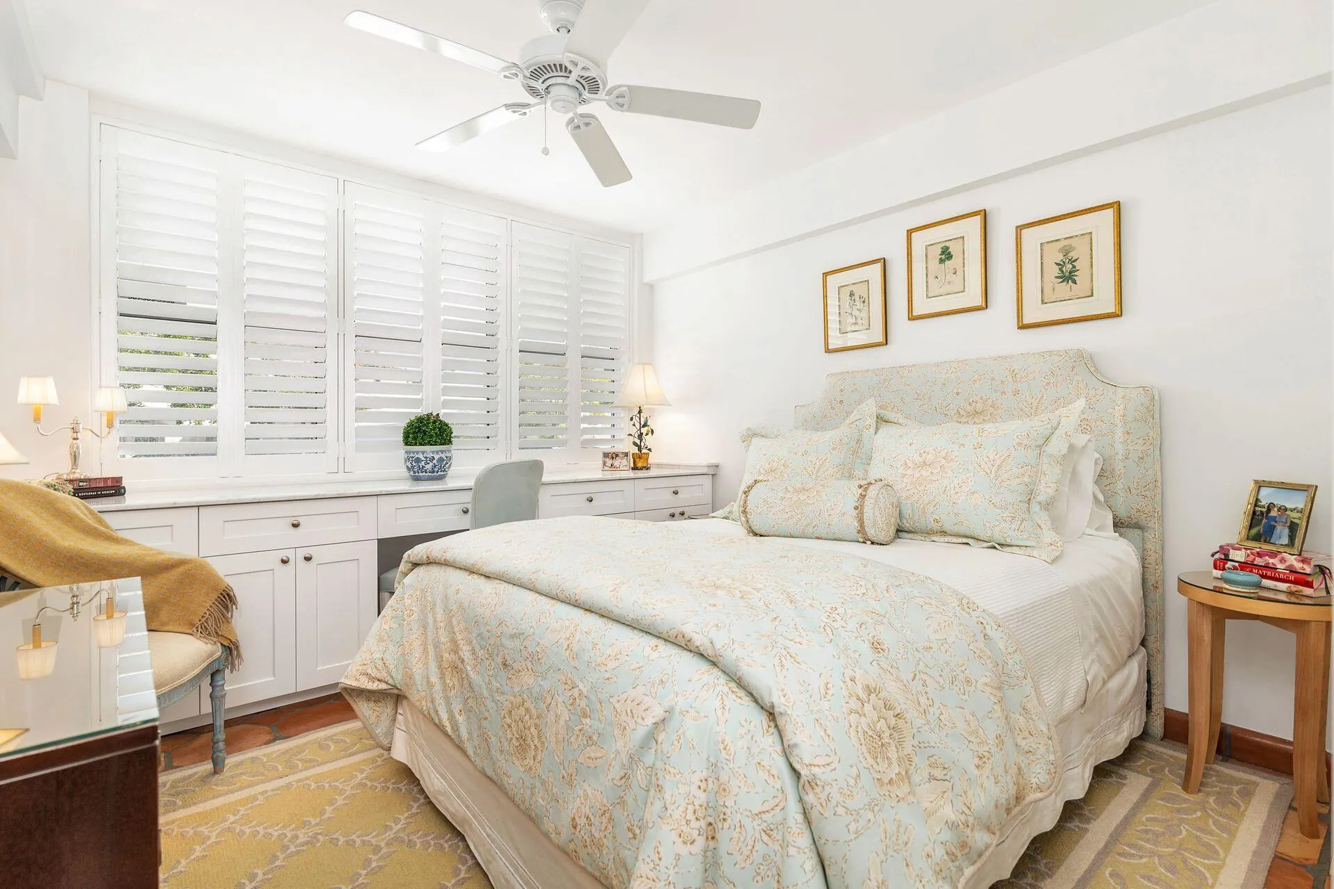 401 PERUVIAN Avenue #1040