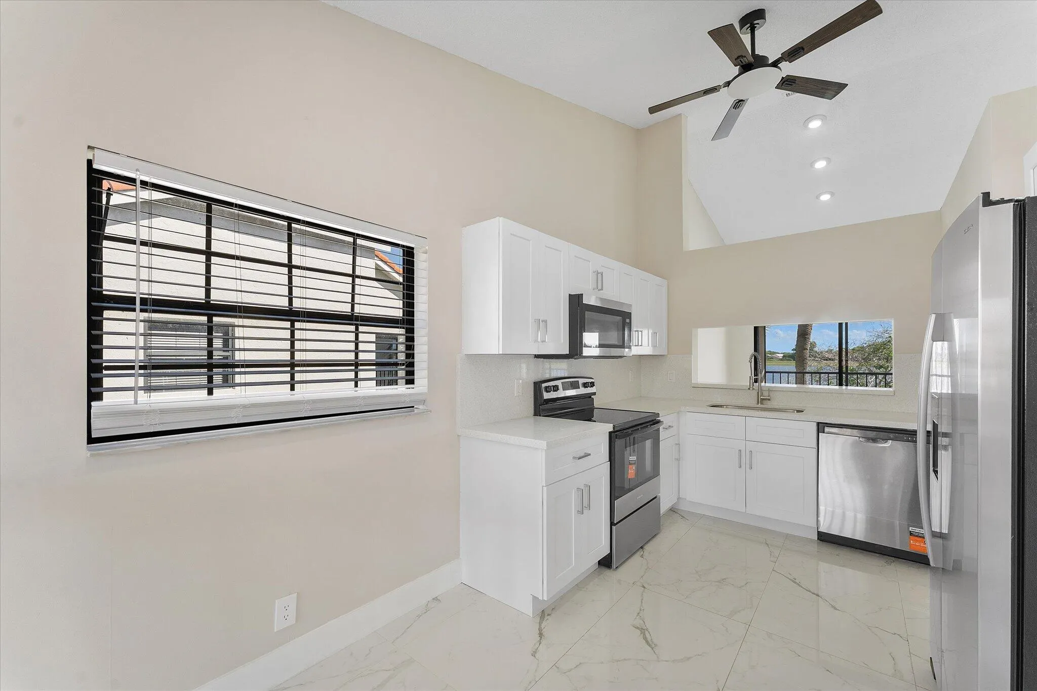 10890 Lakemore Lane #Unit 201