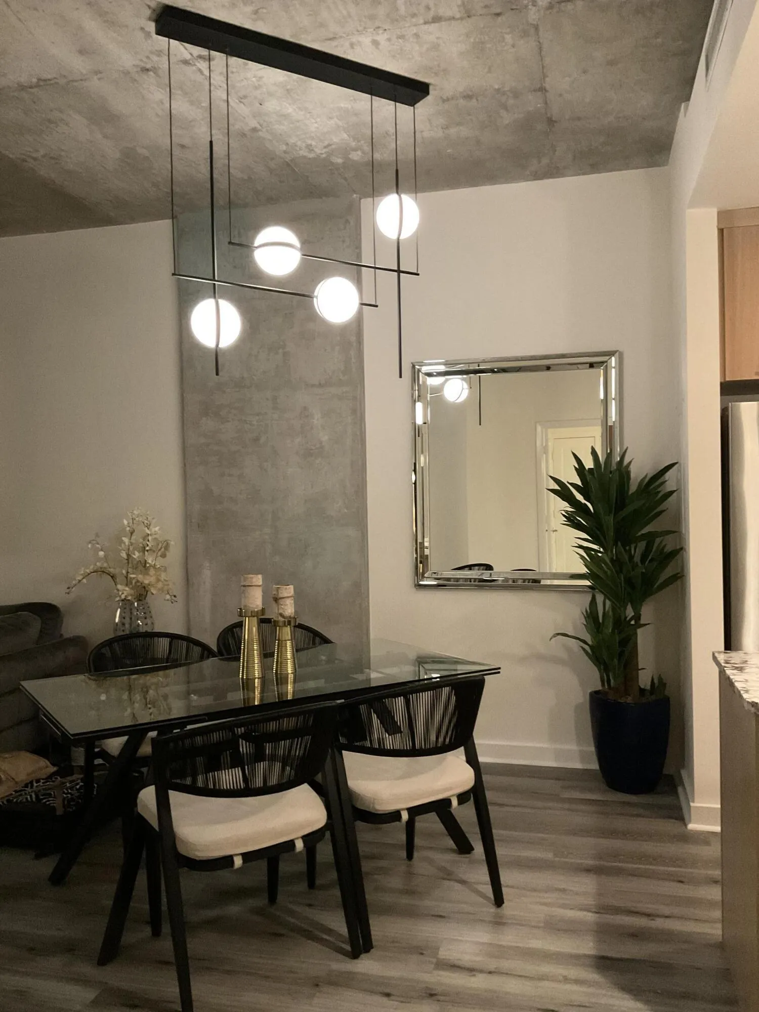 300 S AUSTRALIAN Avenue #328