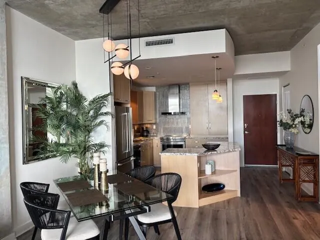 300 S AUSTRALIAN Avenue #328