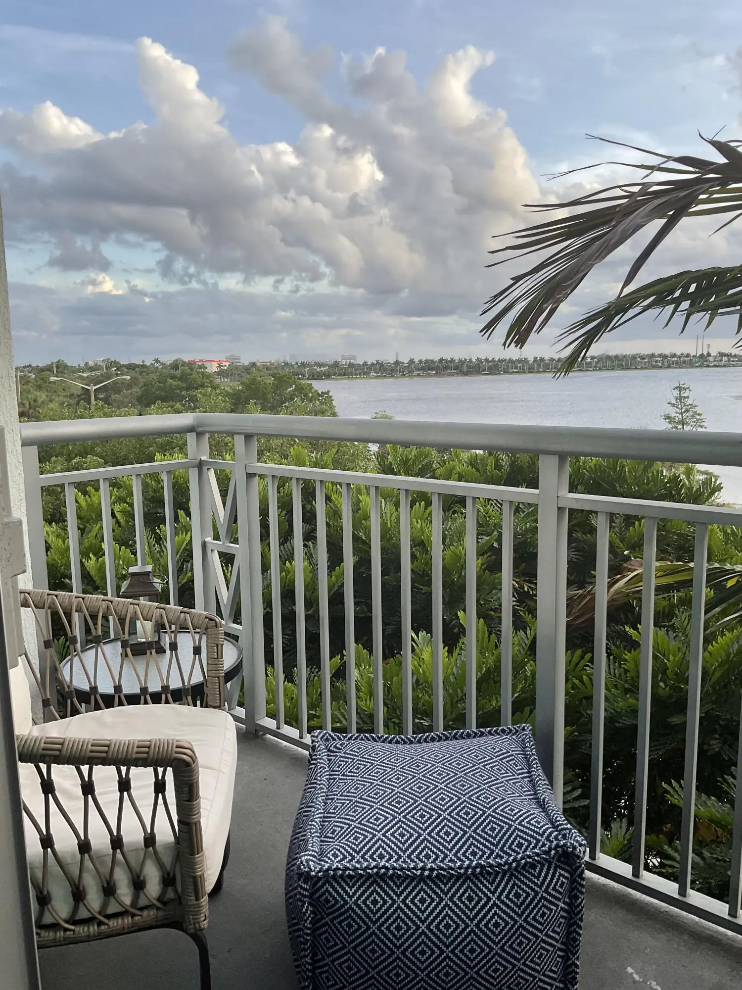 300 S AUSTRALIAN Avenue #328