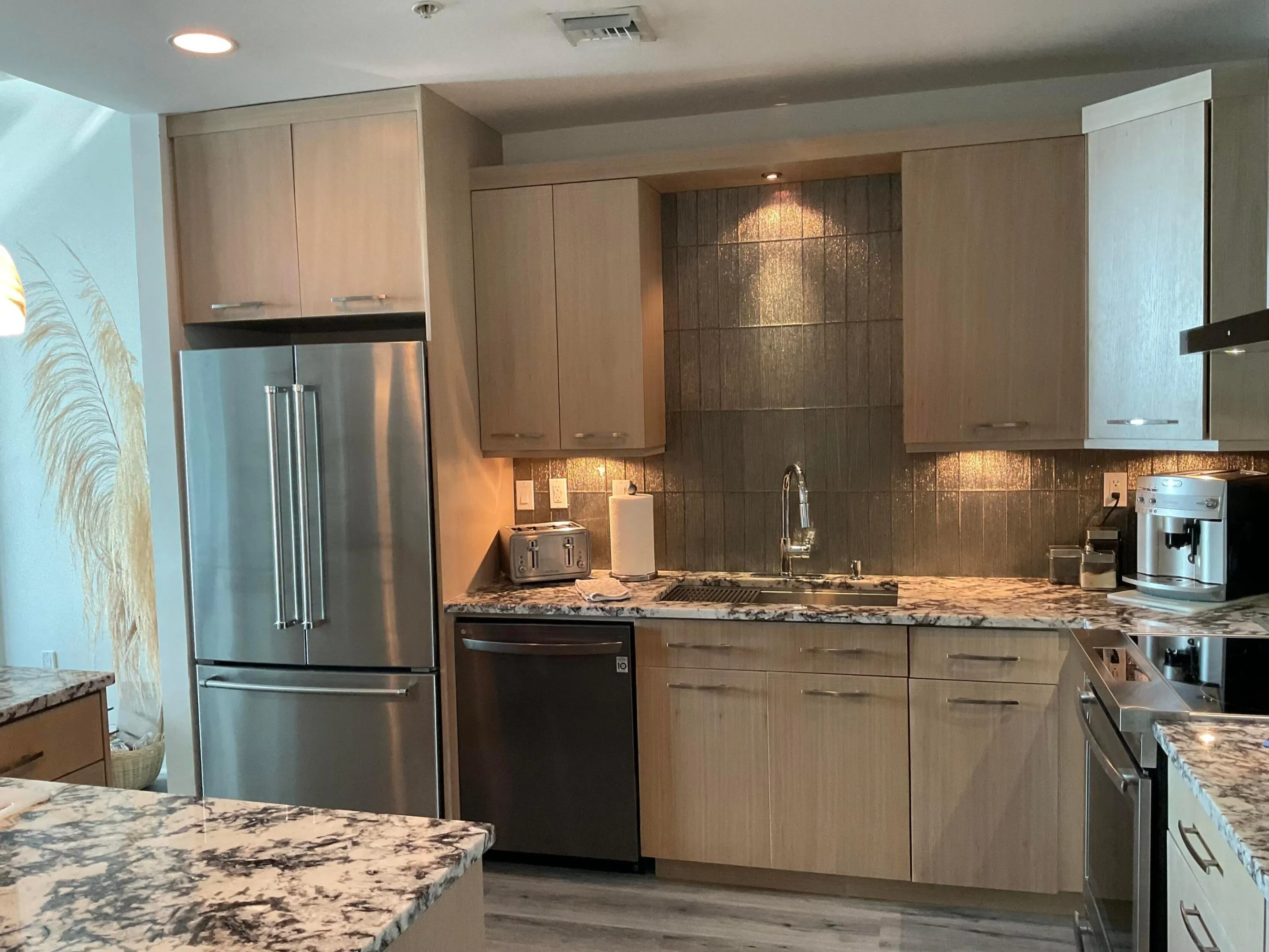 300 S AUSTRALIAN Avenue #328