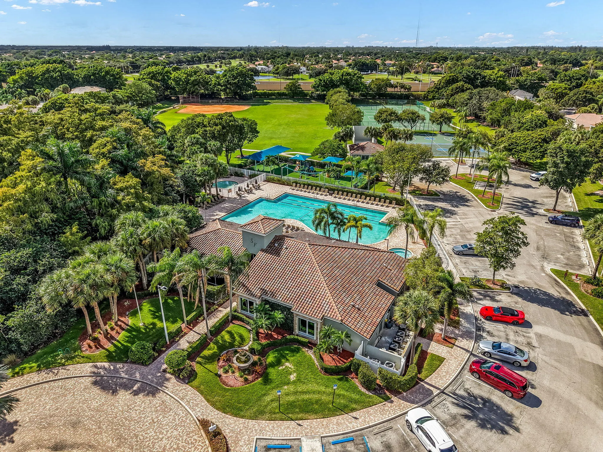 7598 DOWNWINDS Lane