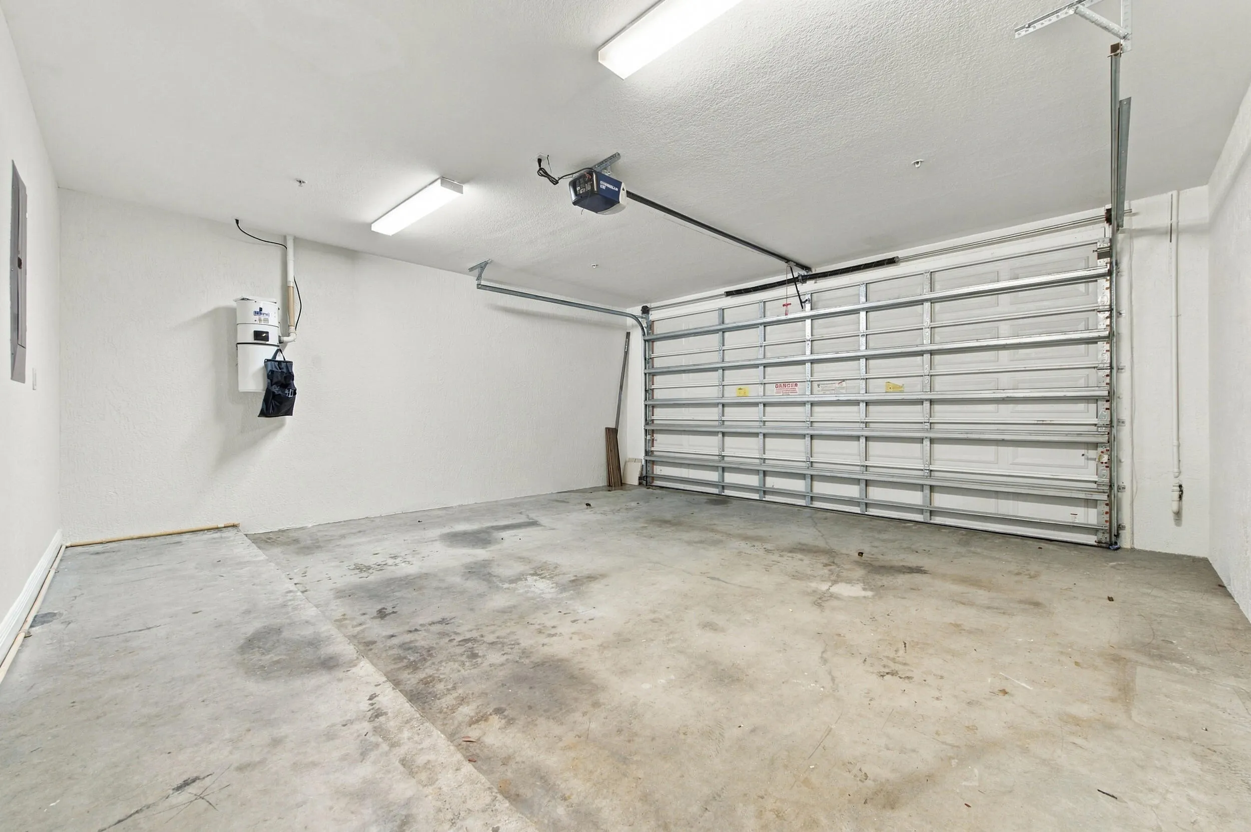 601 S Federal Highway #25