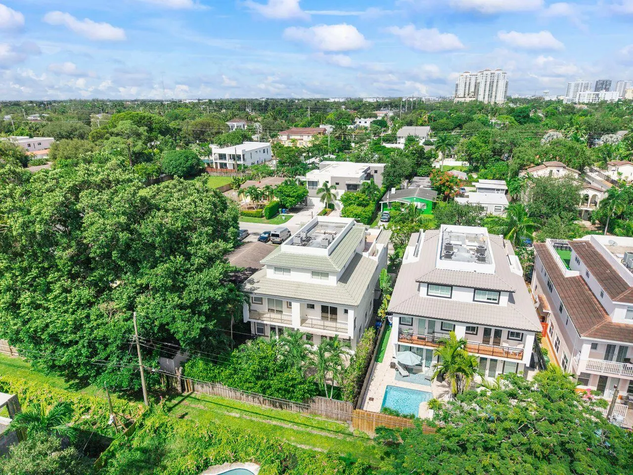 612 SW 10th Street