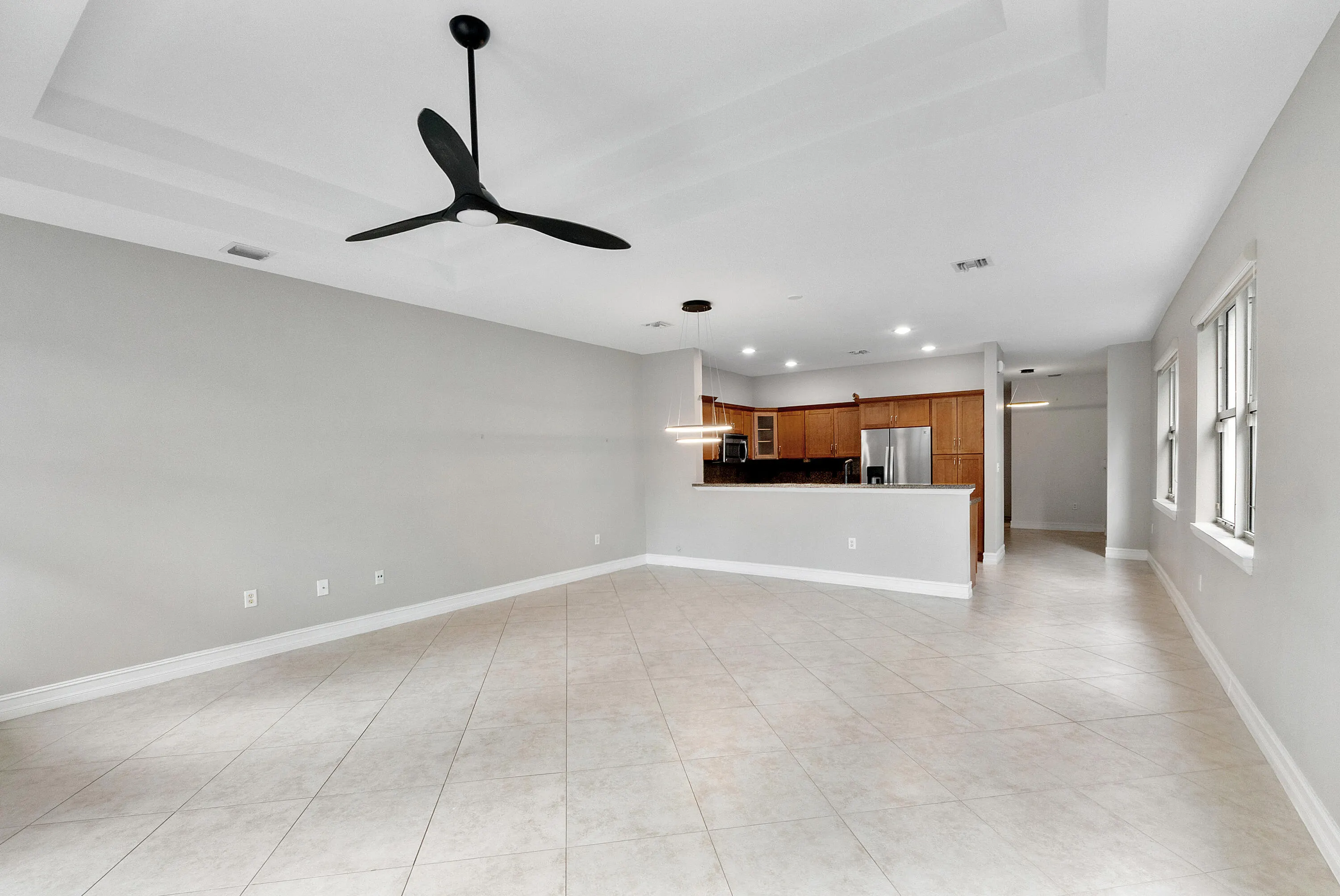 612 SW 10th Street