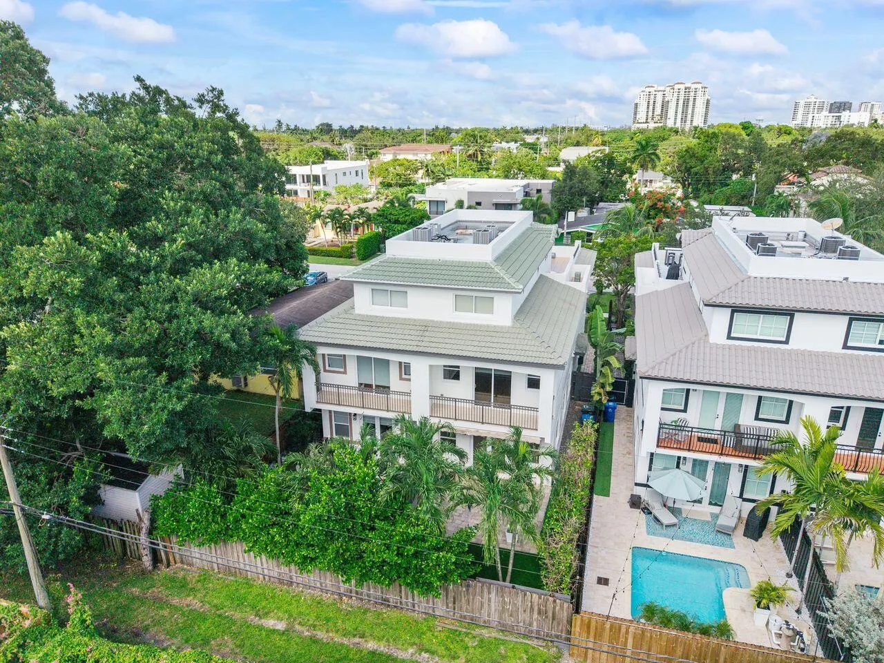612 SW 10th Street