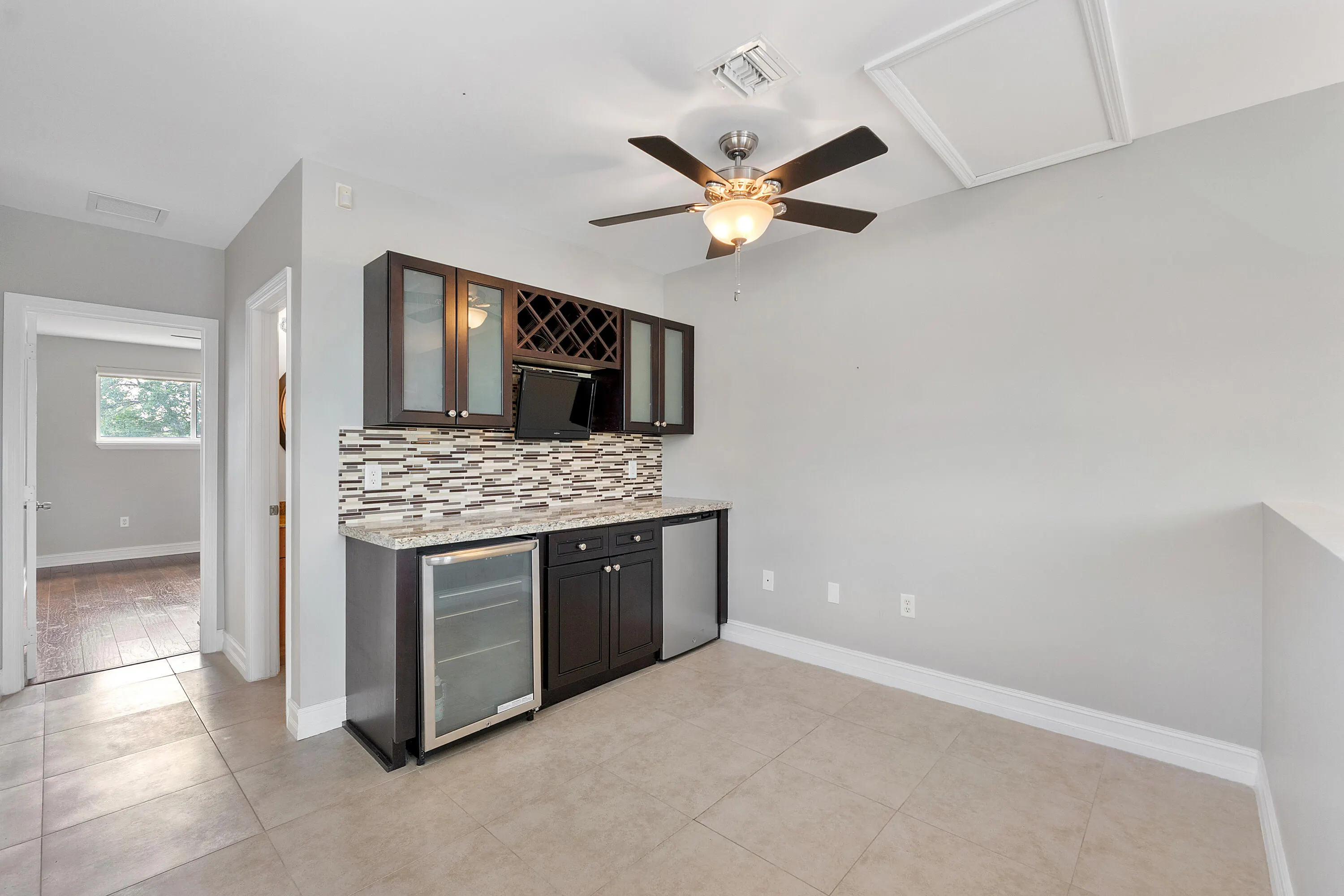 612 SW 10th Street