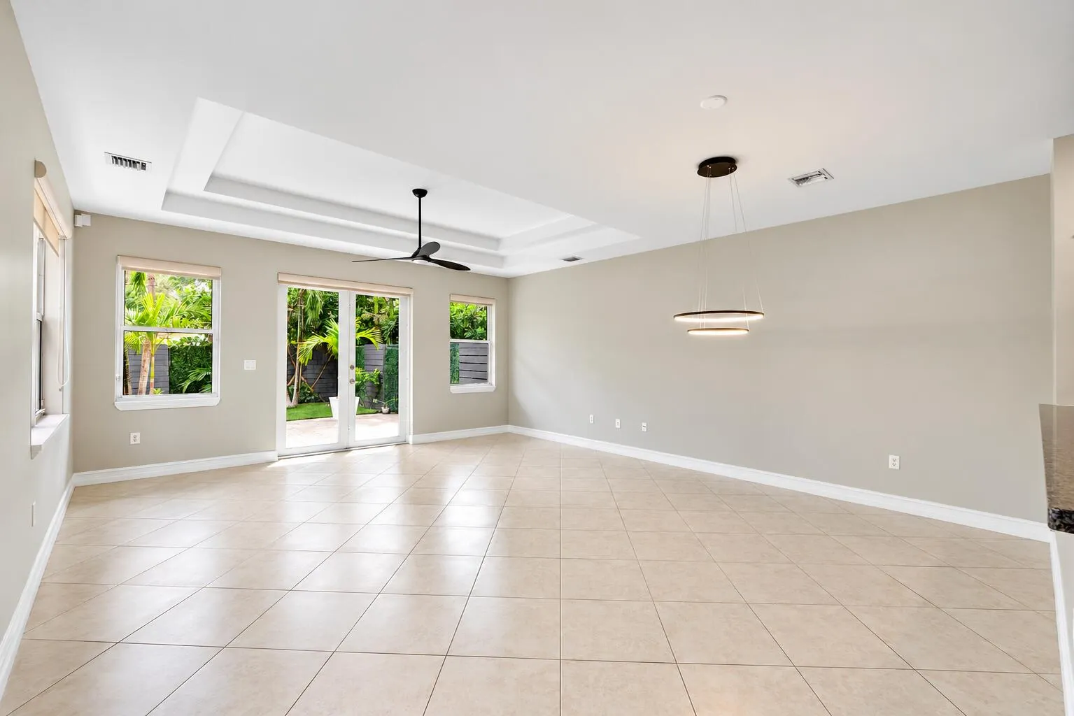 612 SW 10th Street