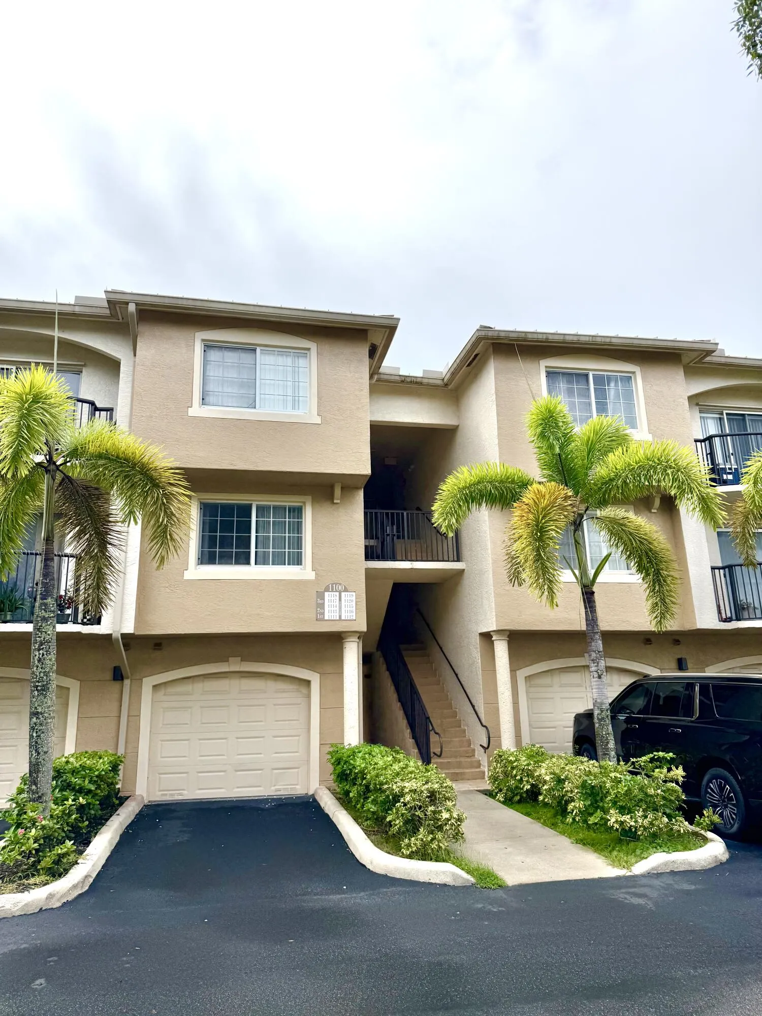 1100 Crestwood Court S #1112