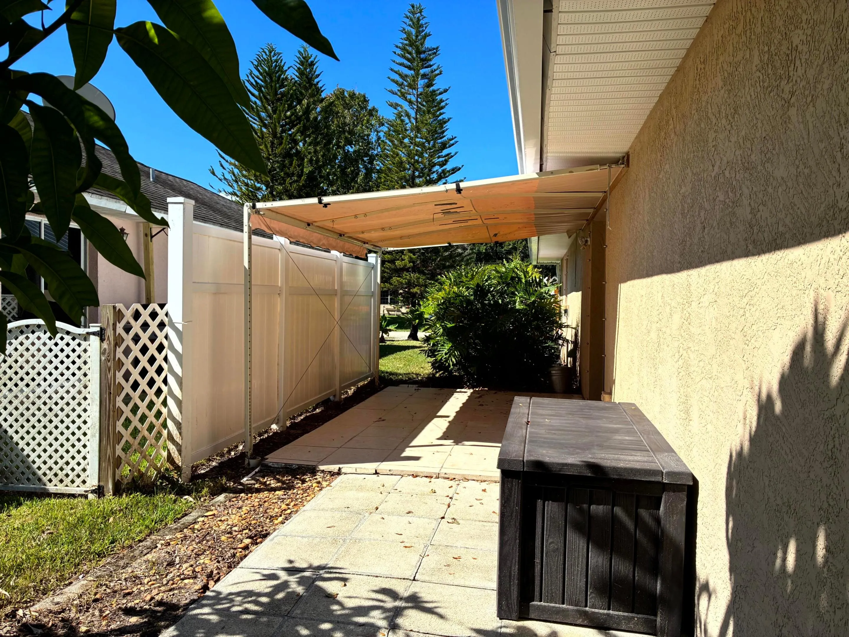 2360 86TH Drive
