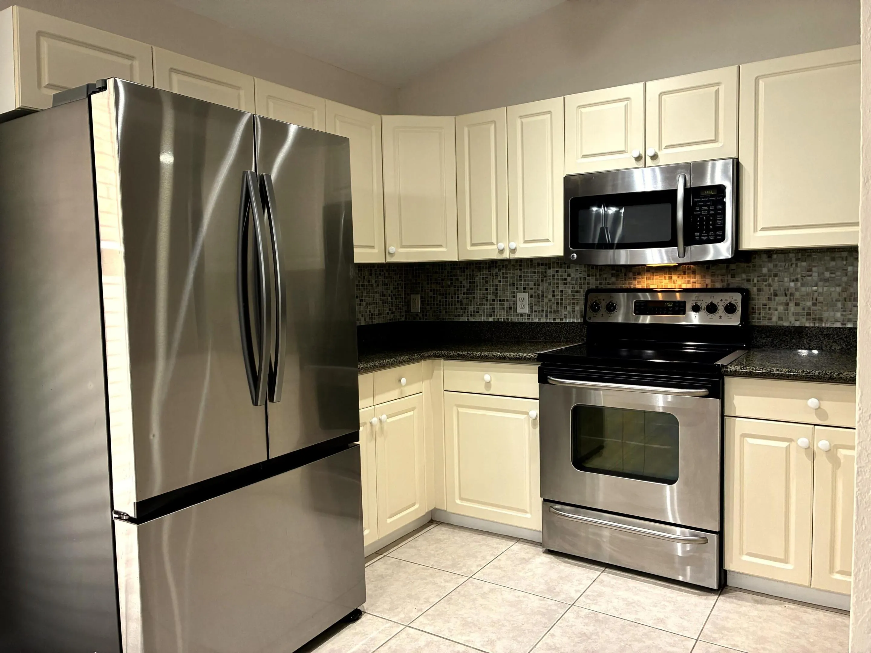 2360 86TH Drive