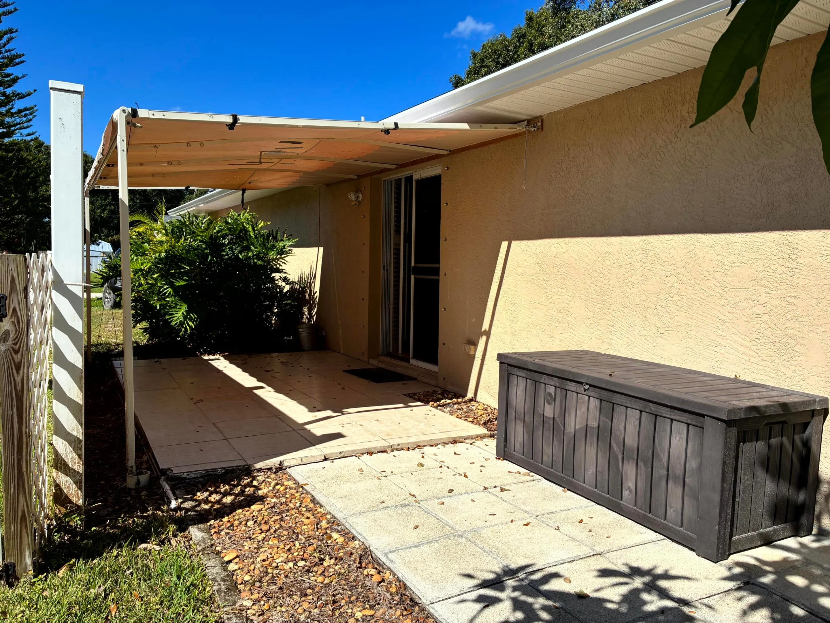 2360 86TH Drive