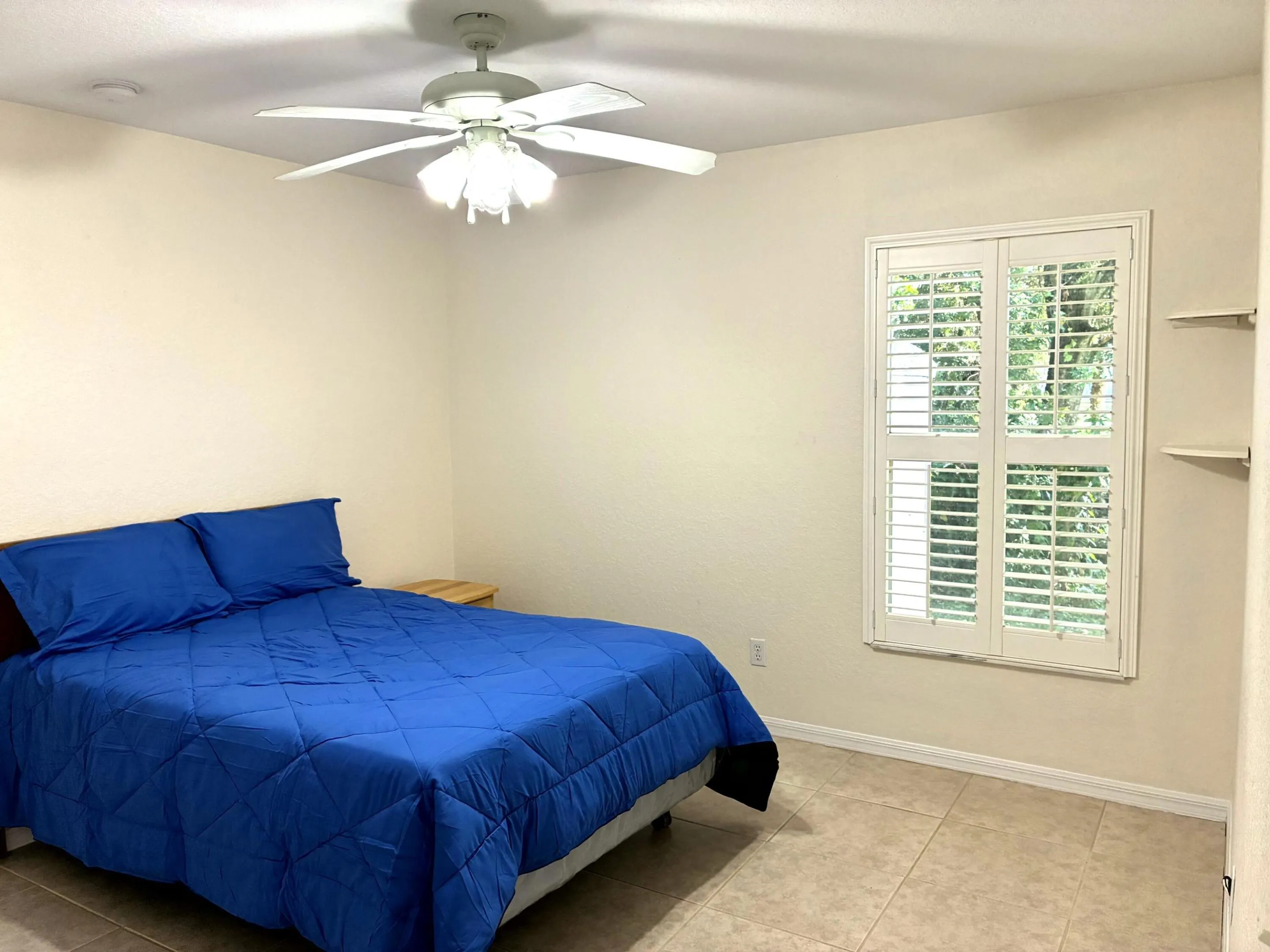 2360 86TH Drive