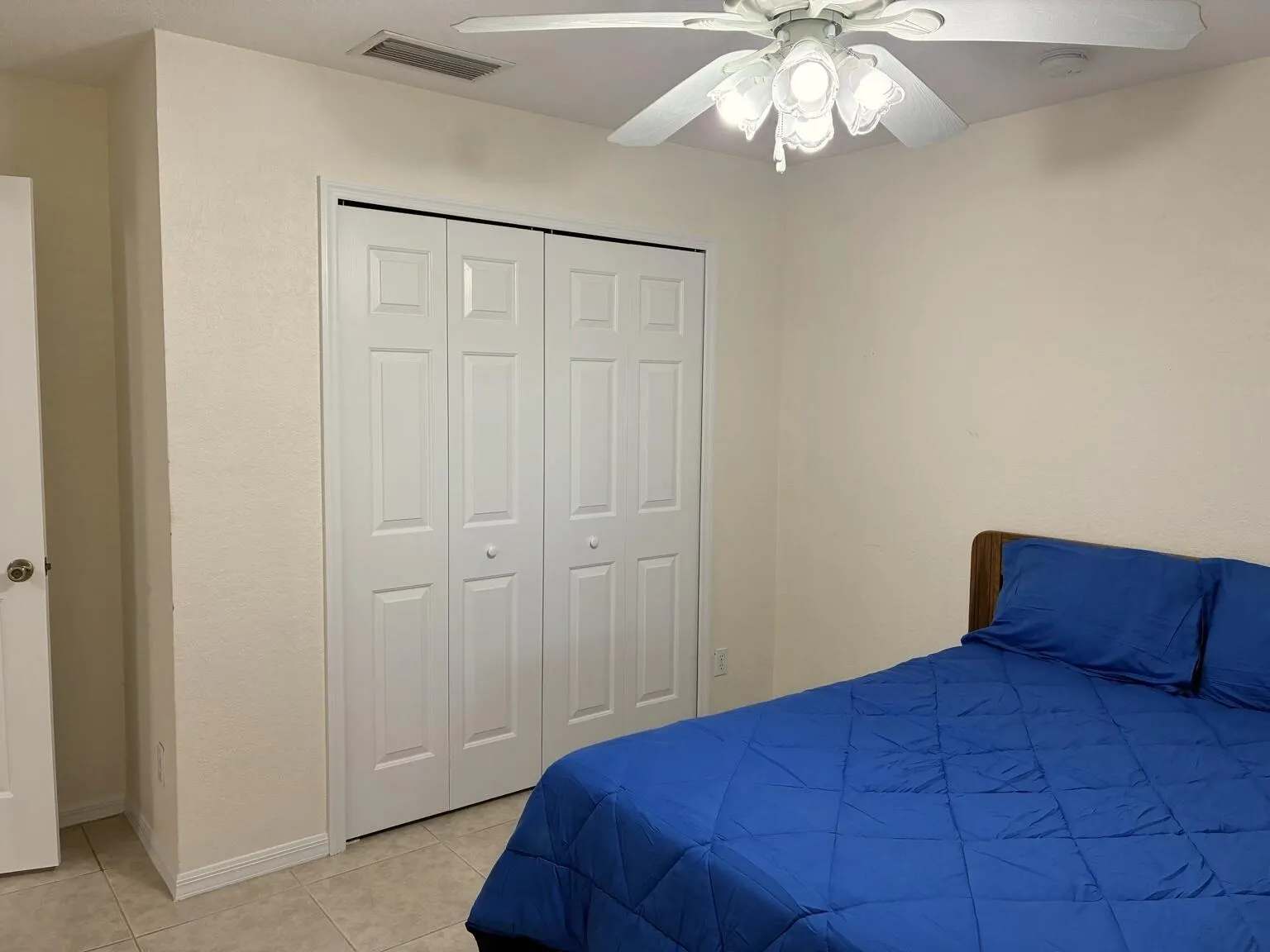 2360 86TH Drive
